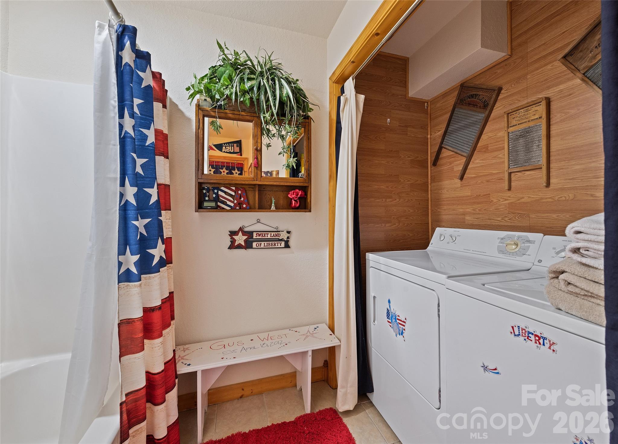 16 Hiawatha Drive — Maggie Valley