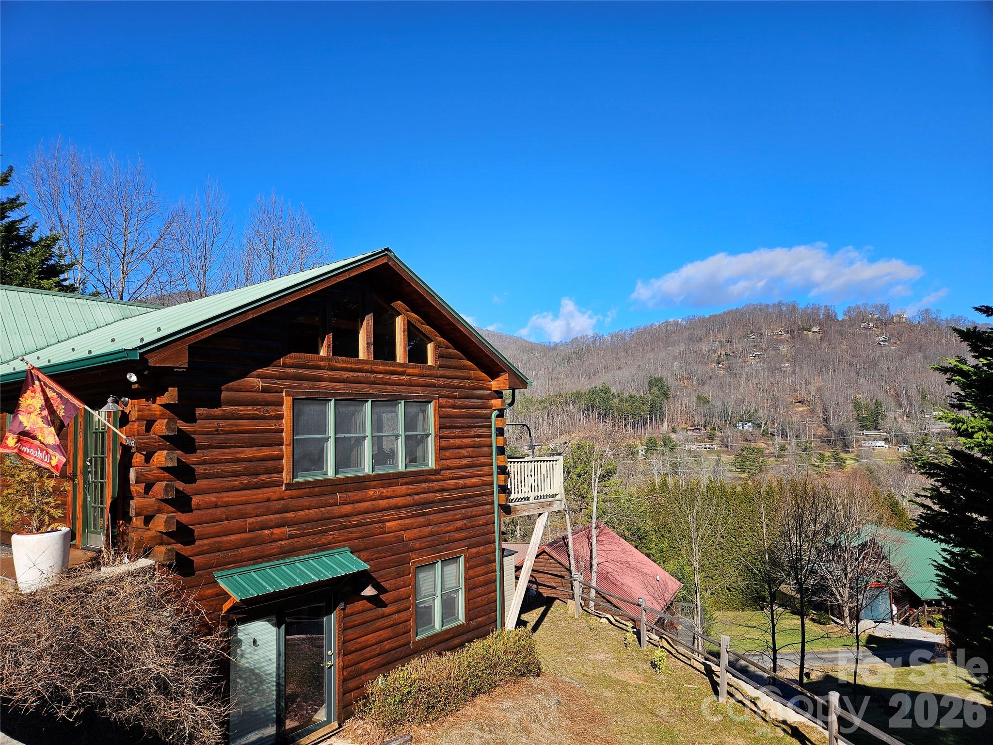 16 Hiawatha Drive — Maggie Valley