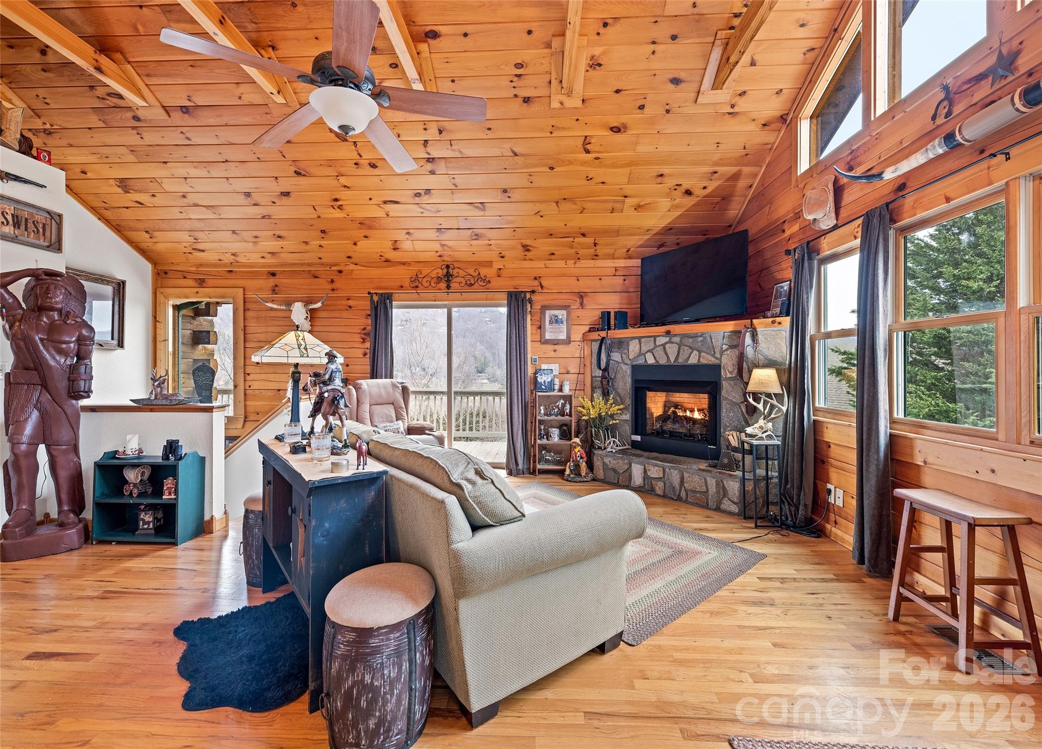 16 Hiawatha Drive — Maggie Valley
