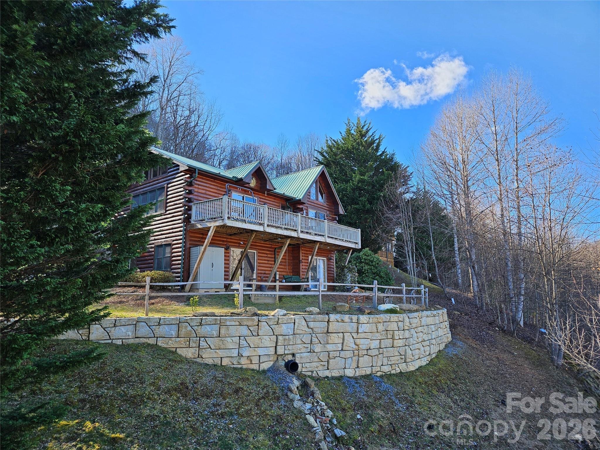 16 Hiawatha Drive — Maggie Valley