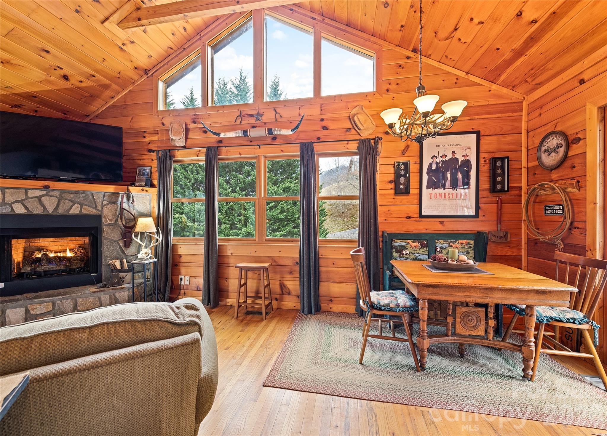 16 Hiawatha Drive — Maggie Valley