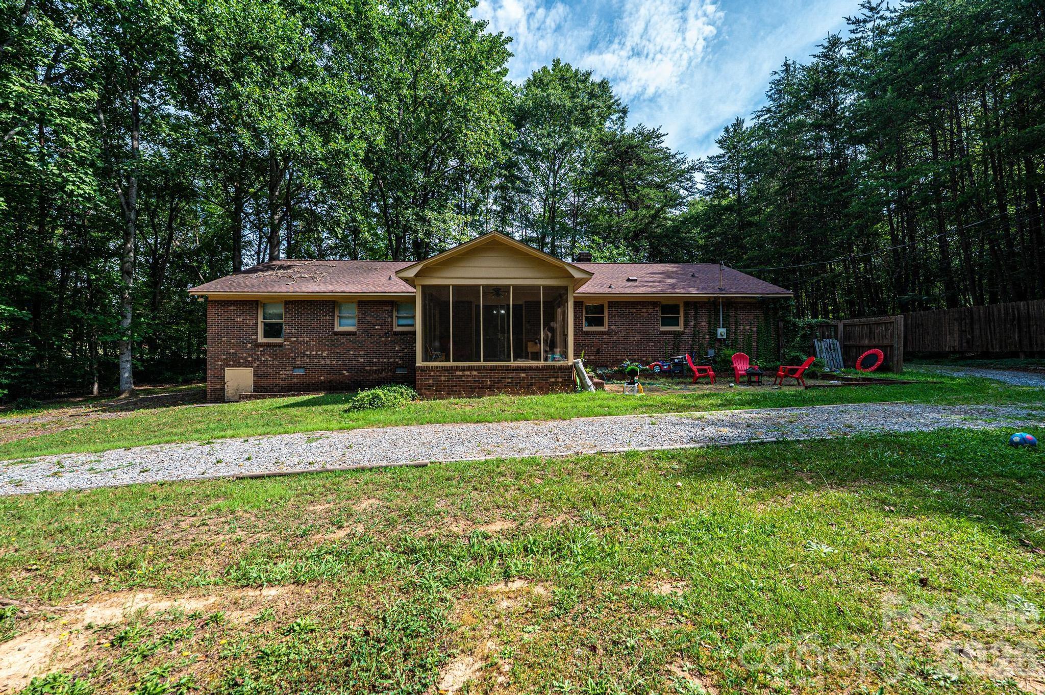 1113 Ponderosa Road — Lincolnton