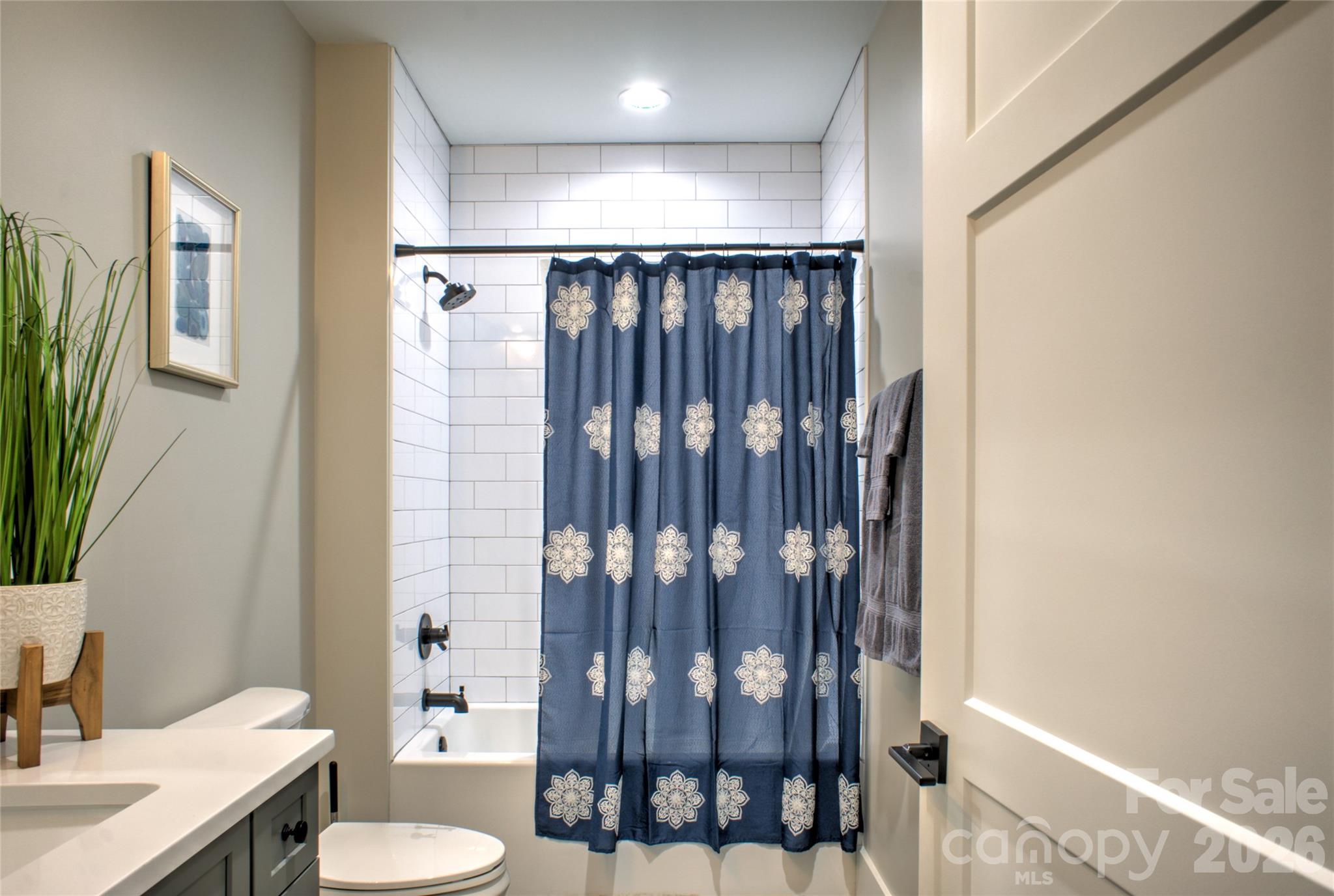 17 N Market Street #202 — Asheville
