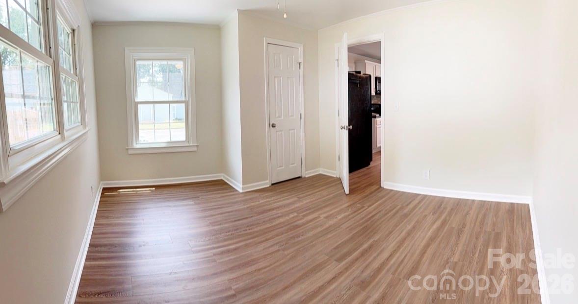 2827 E Long Avenue — Gastonia