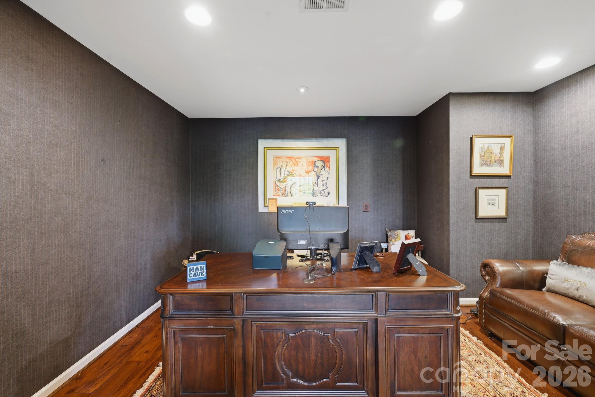 358 Olde Charter Circle #8 — Jefferson