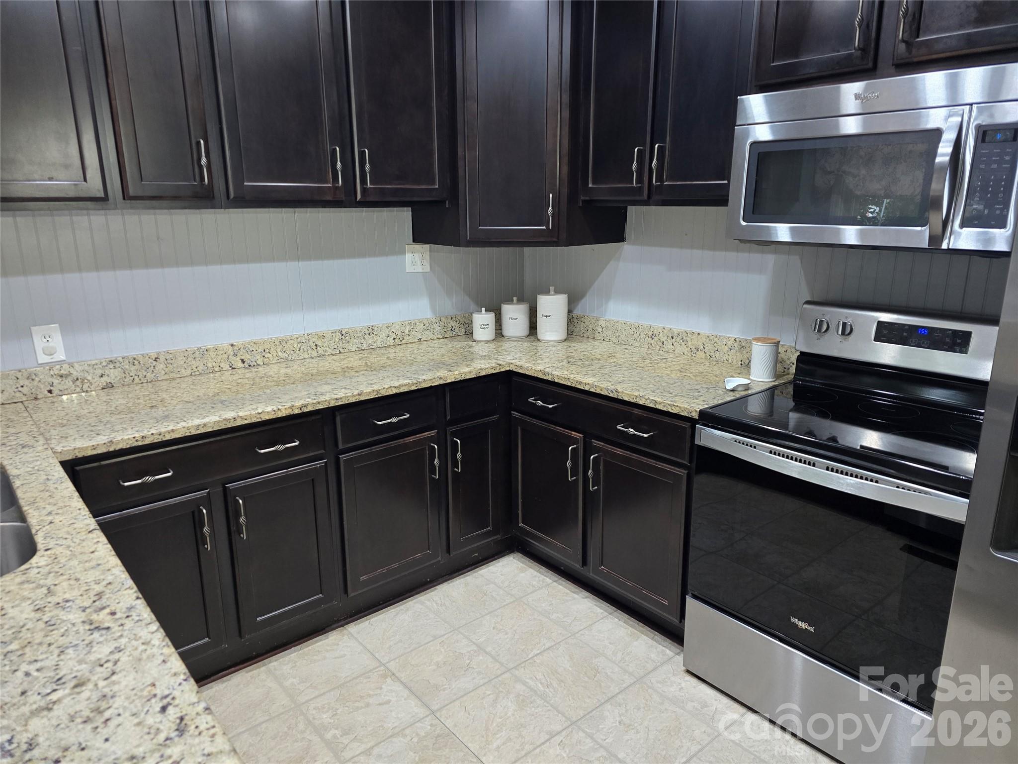 2493 Oakwood Circle — Rock Hill