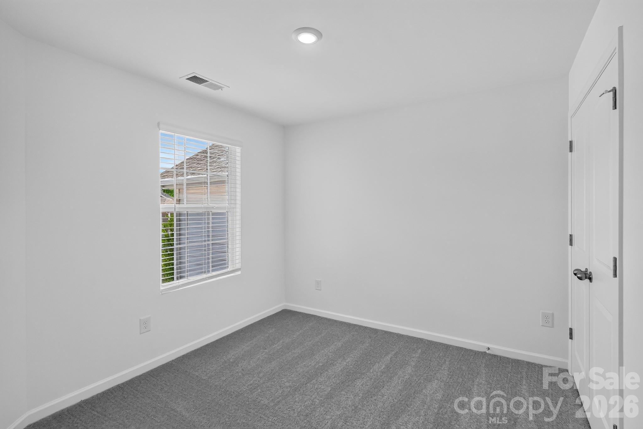 448 Sand Dunes Drive #82 — Kannapolis