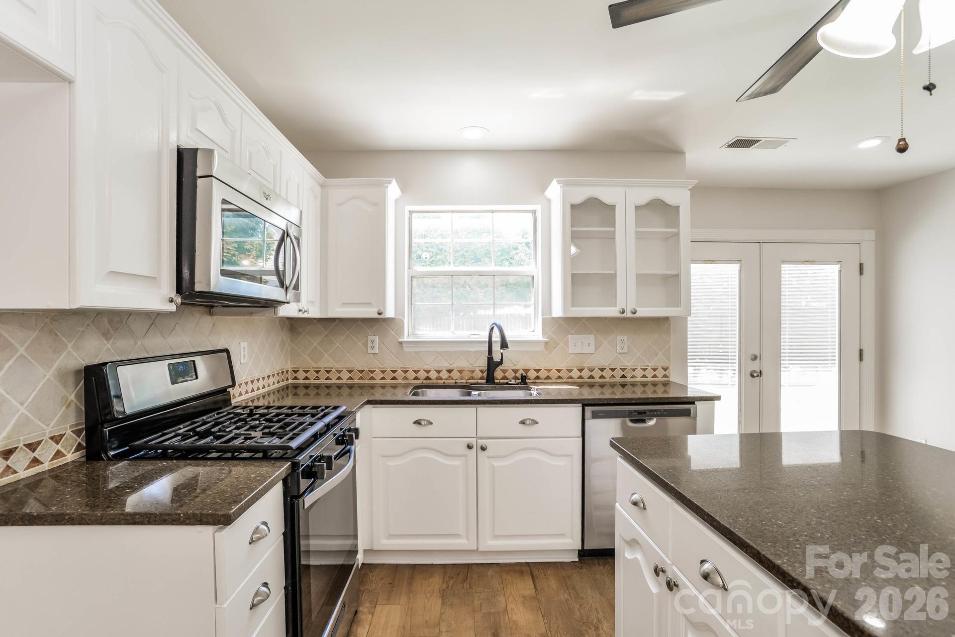 125 Rose Street — Mooresville