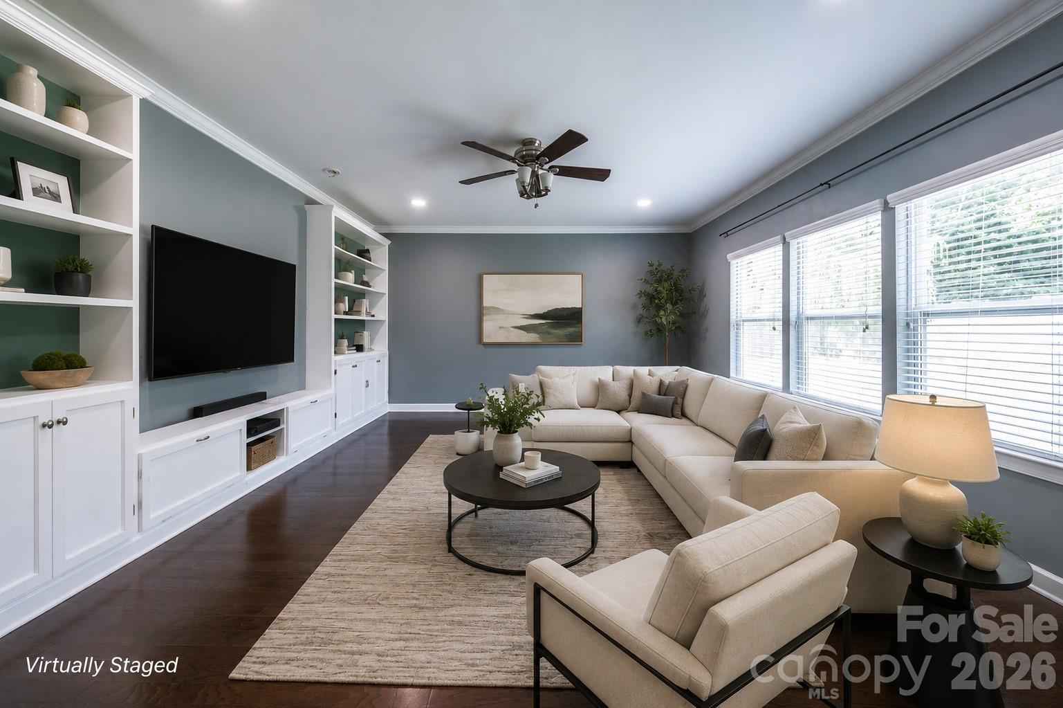 2134 Gillette Drive — Clover