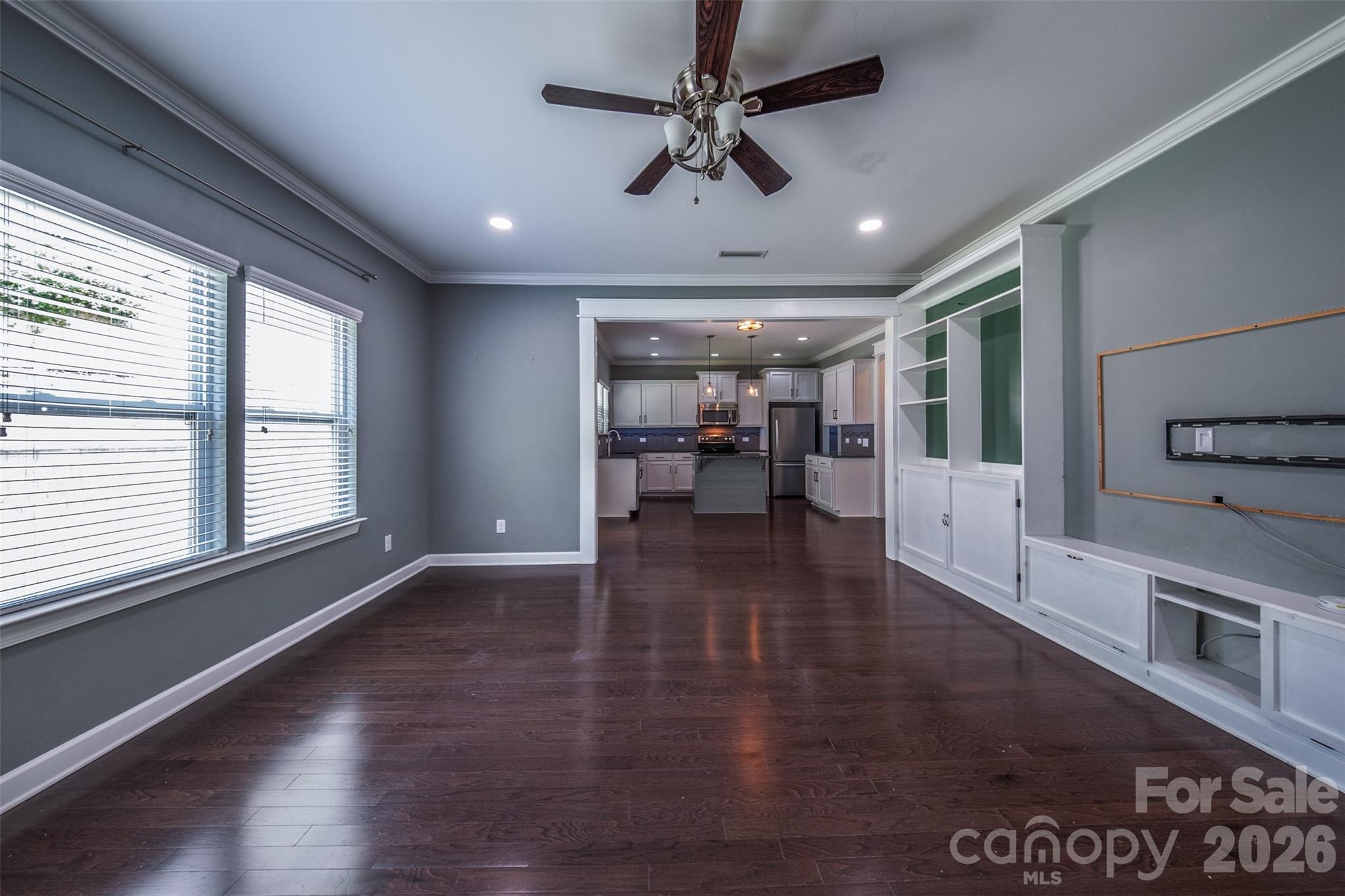 2134 Gillette Drive — Clover
