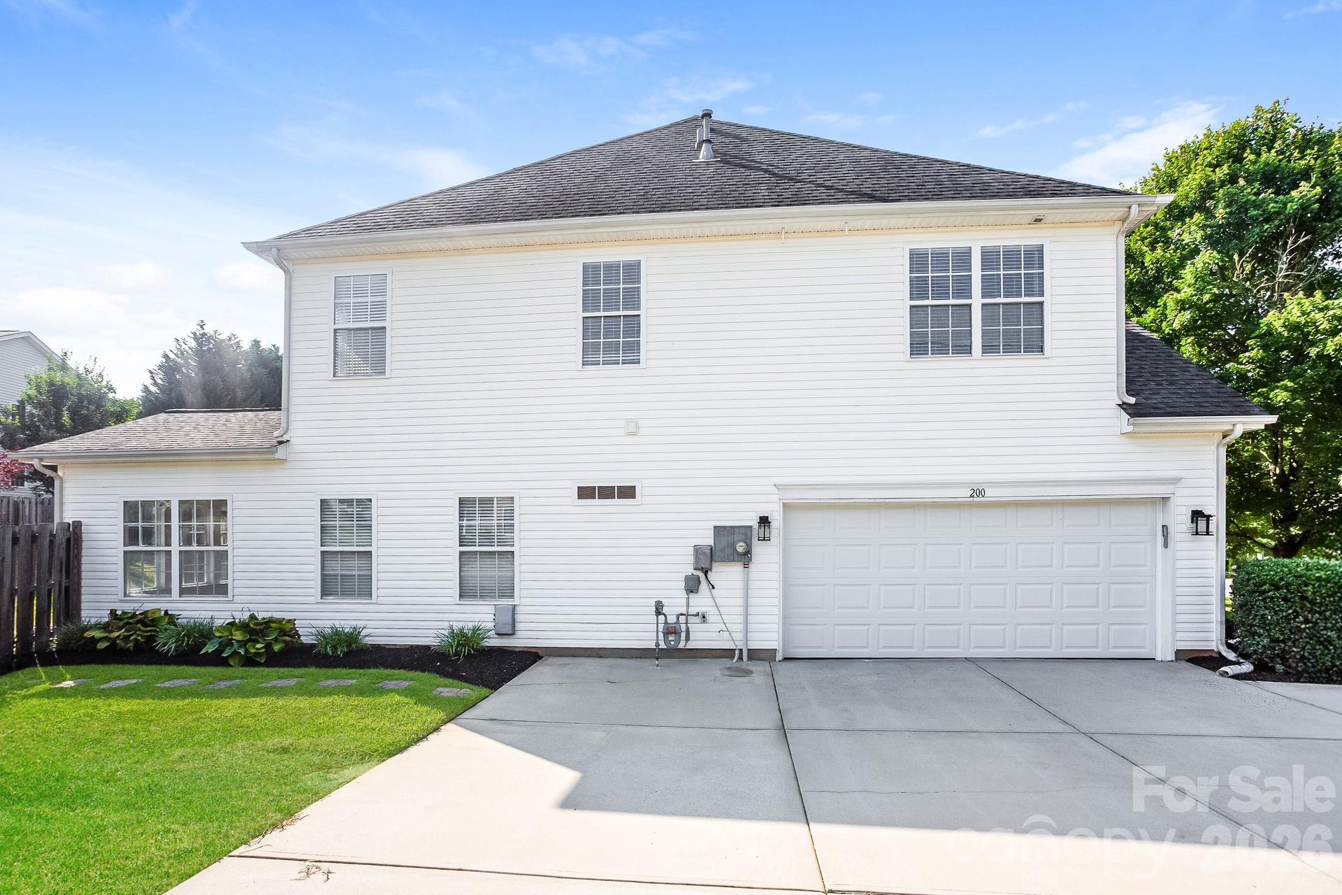 200 Golden Valley Drive — Mooresville