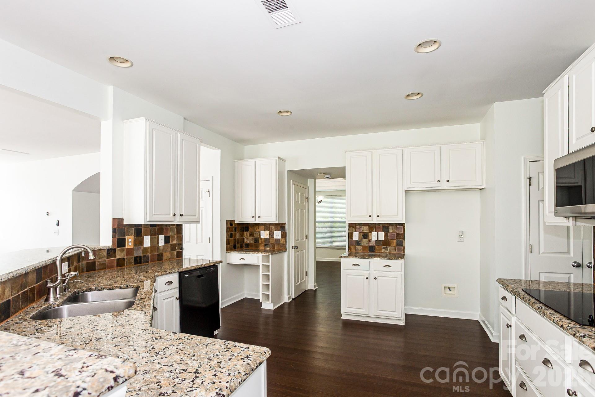 200 Golden Valley Drive — Mooresville