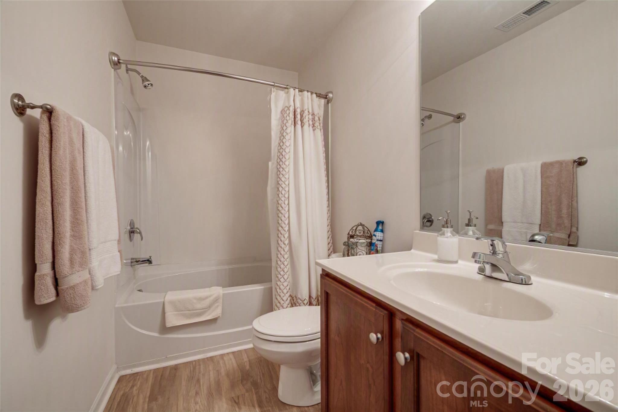 4816 Eagle Creek Drive — Charlotte