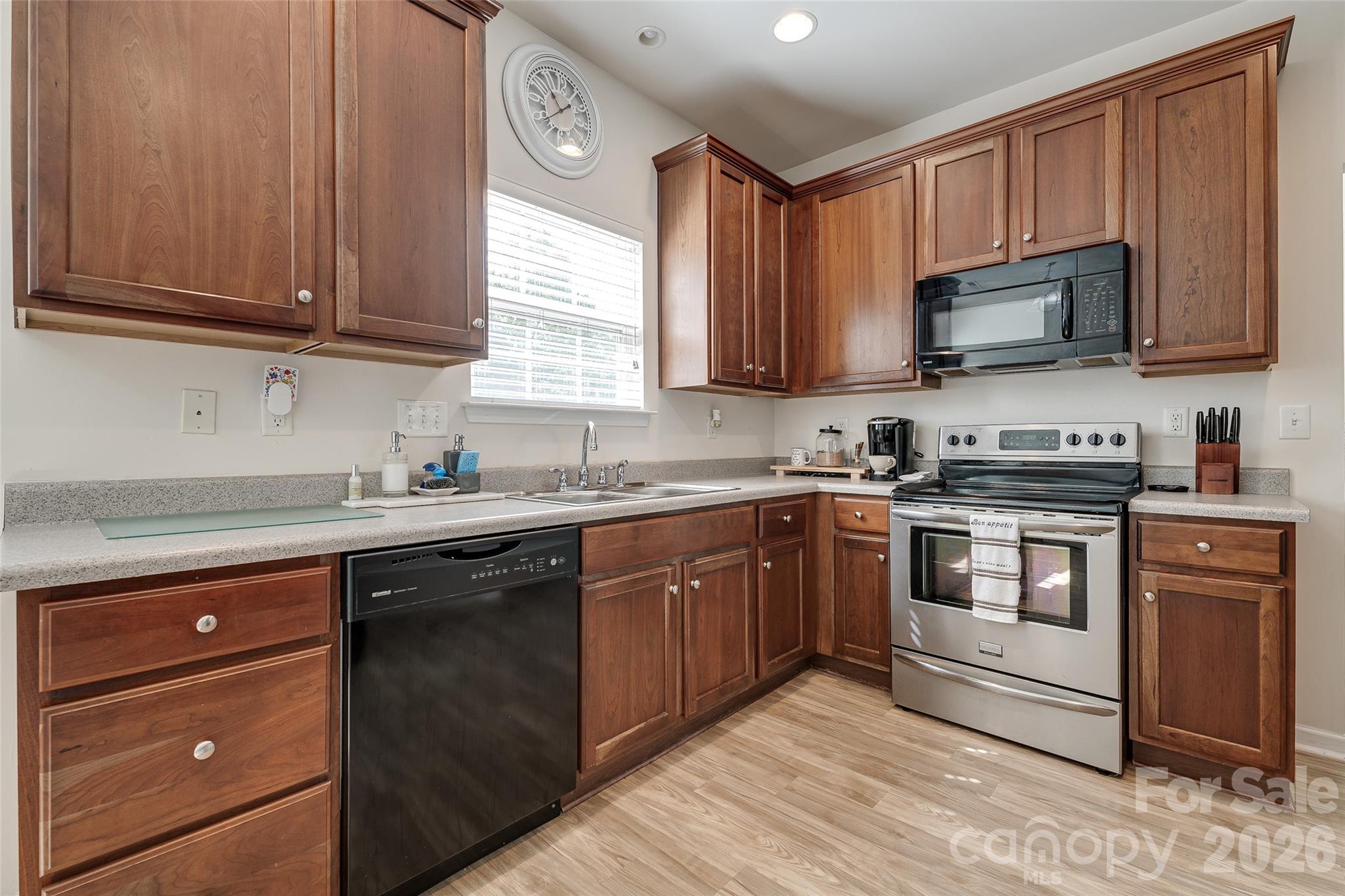 4816 Eagle Creek Drive — Charlotte
