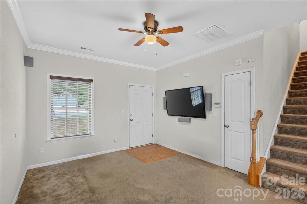 3323 Mortemer Lane — Charlotte