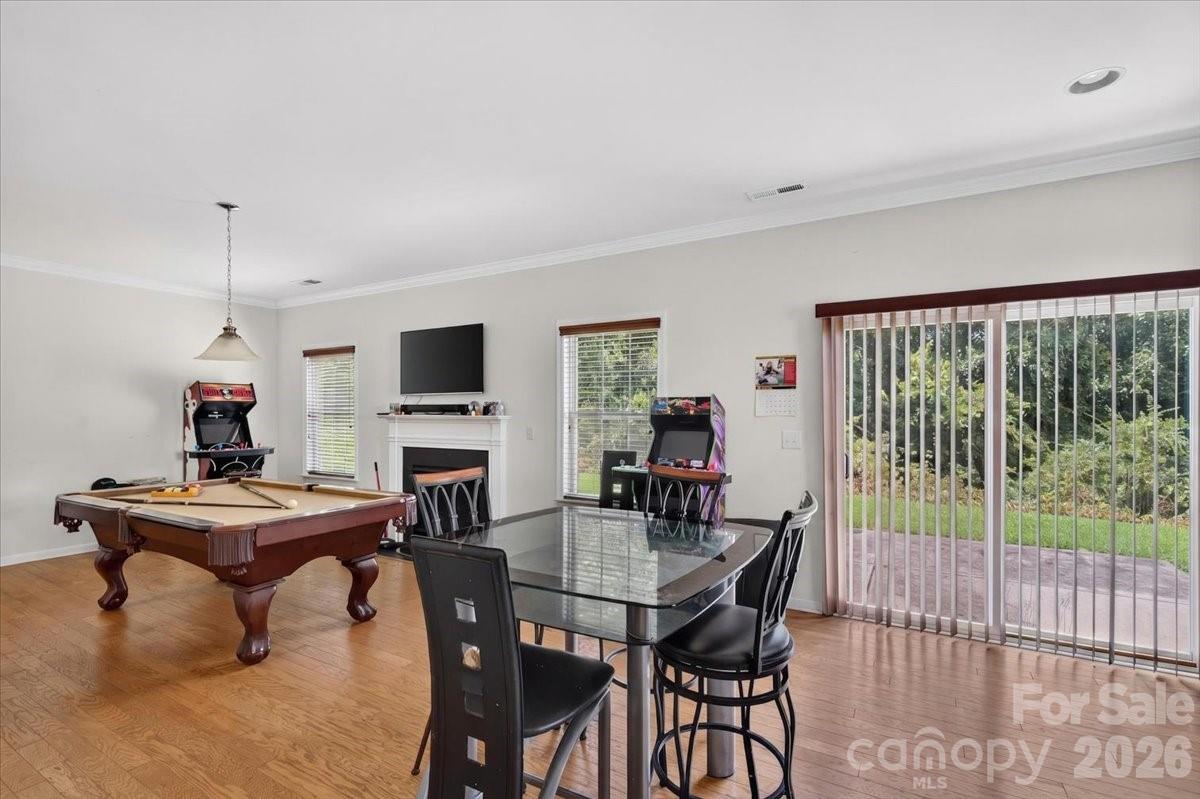 3323 Mortemer Lane — Charlotte