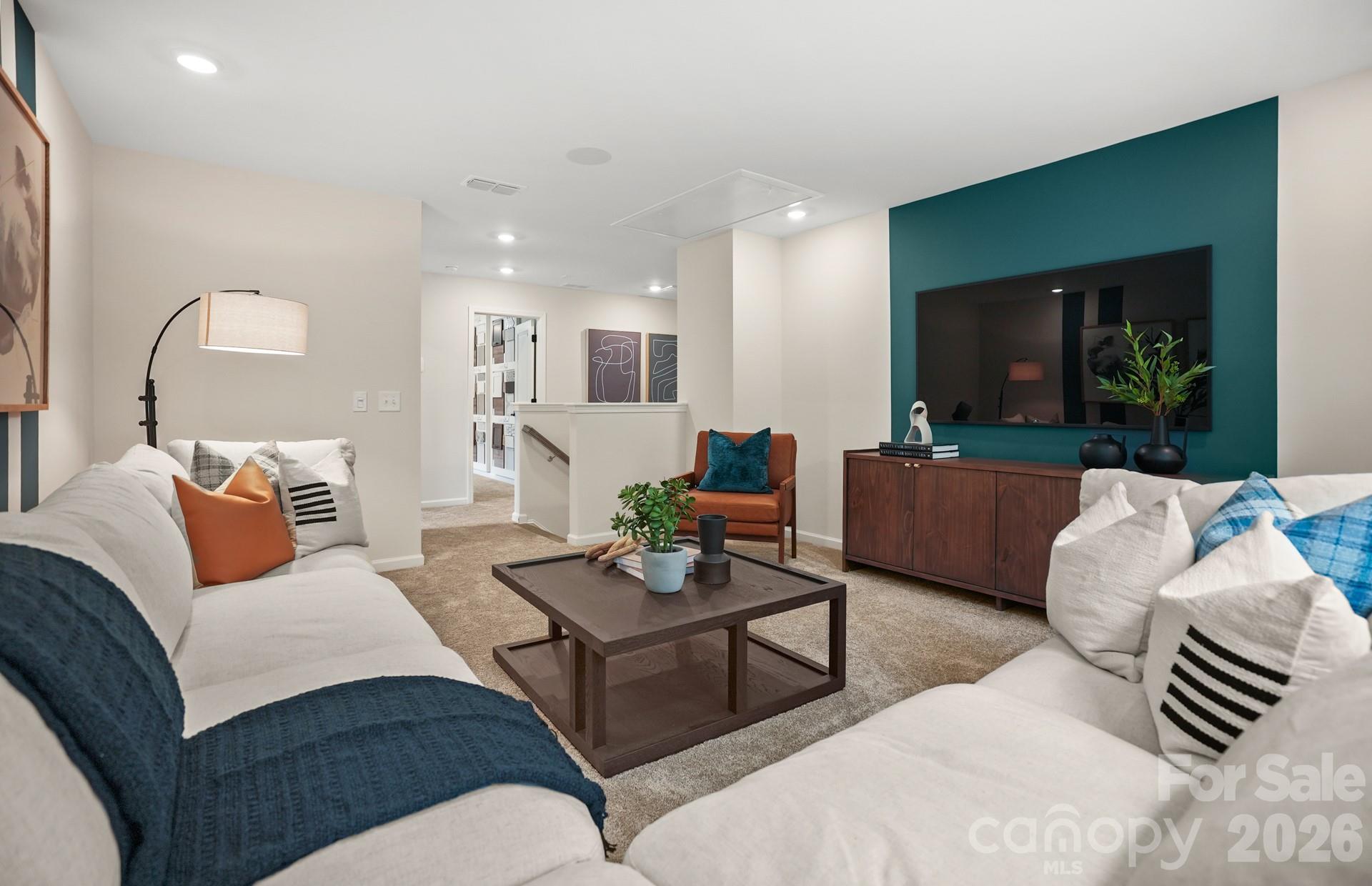12049 Bradshaw Court — Charlotte