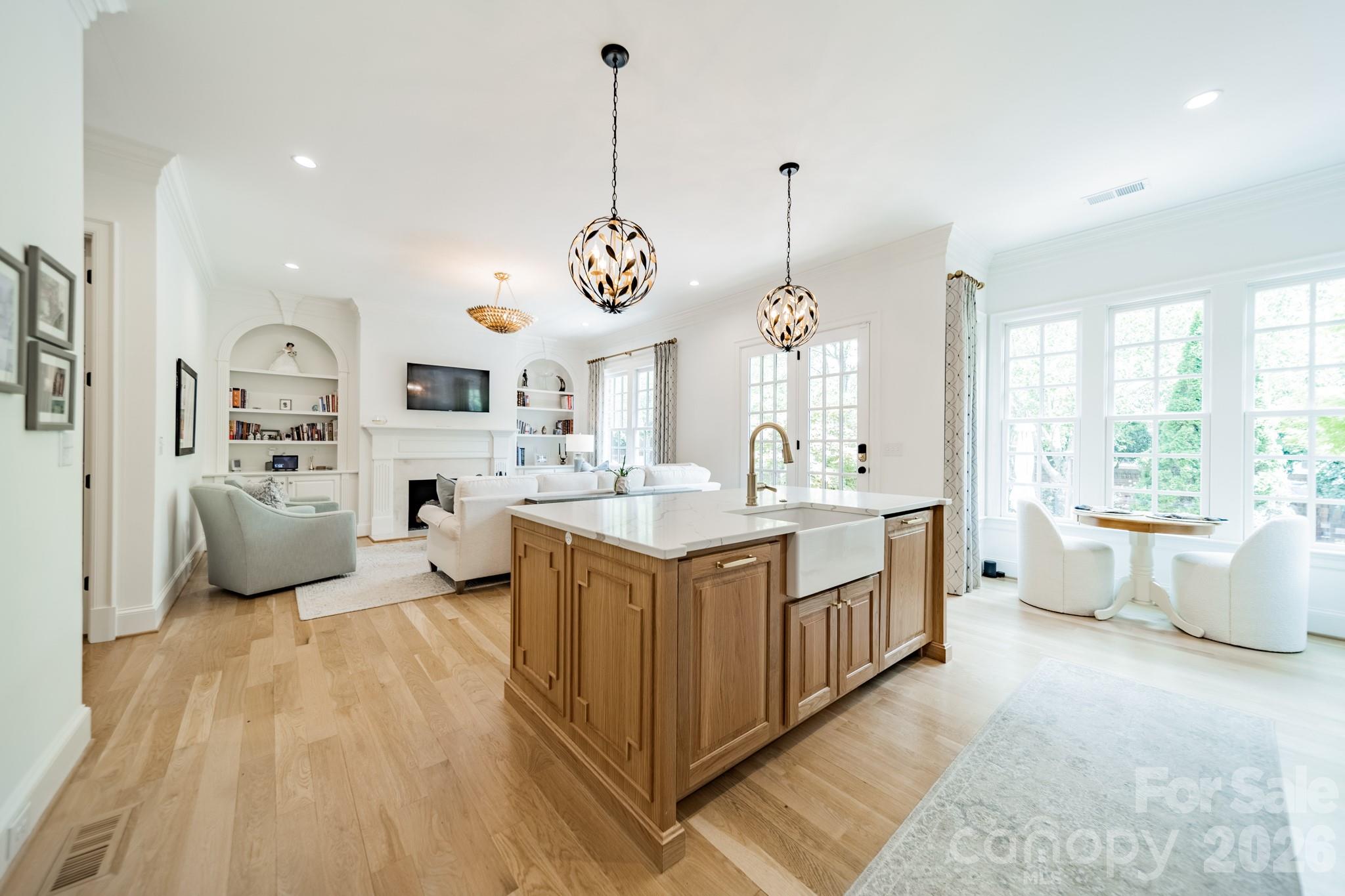 5110 Oxford Crescent Court — Charlotte