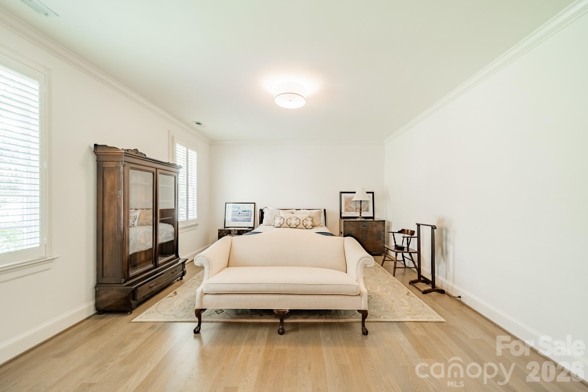 5110 Oxford Crescent Court — Charlotte