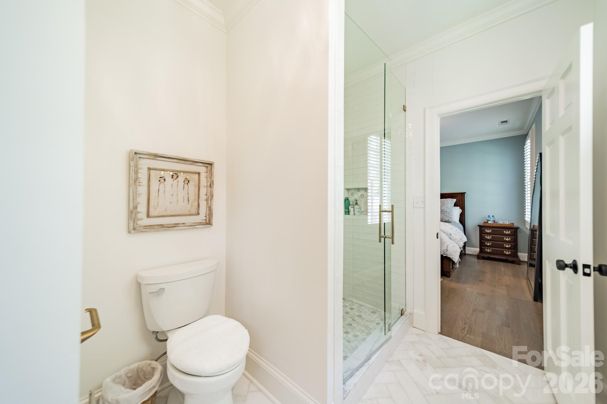 5110 Oxford Crescent Court — Charlotte