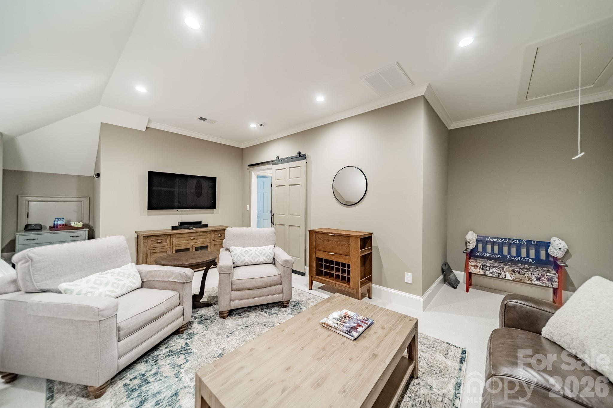 5110 Oxford Crescent Court — Charlotte
