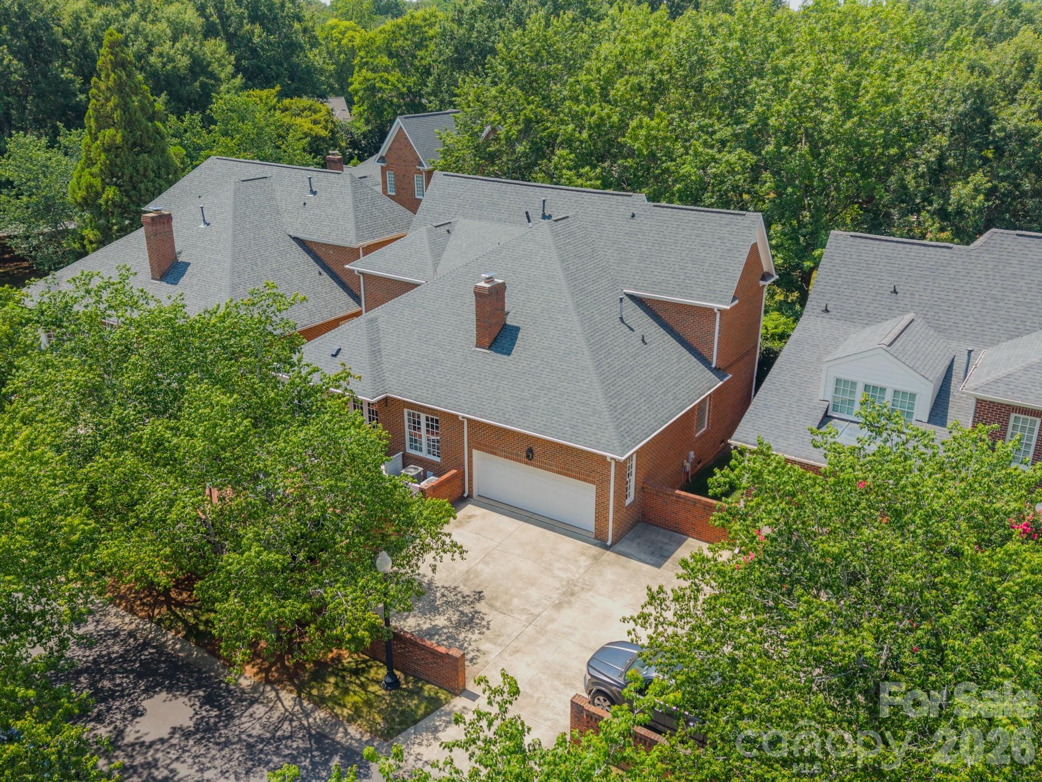 5110 Oxford Crescent Court — Charlotte