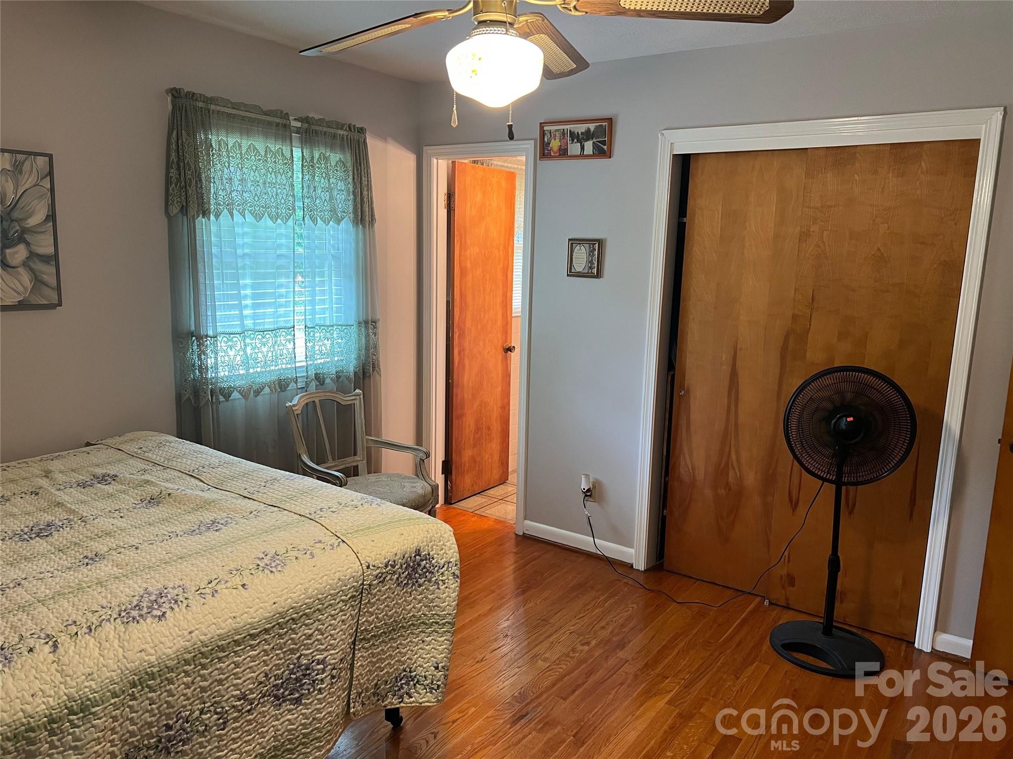 1210 Belwood Lawndale Road — Lawndale