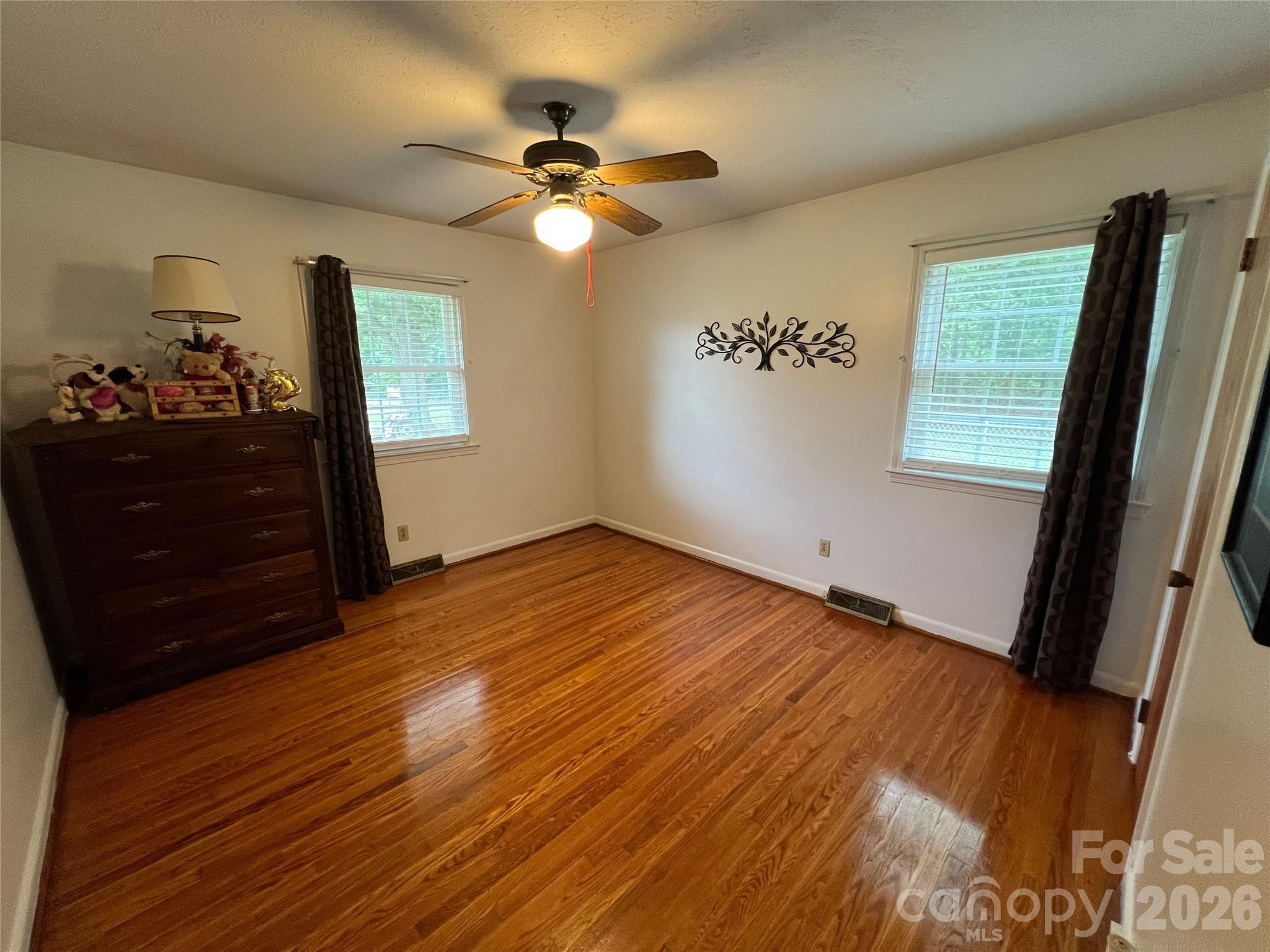 1210 Belwood Lawndale Road — Lawndale