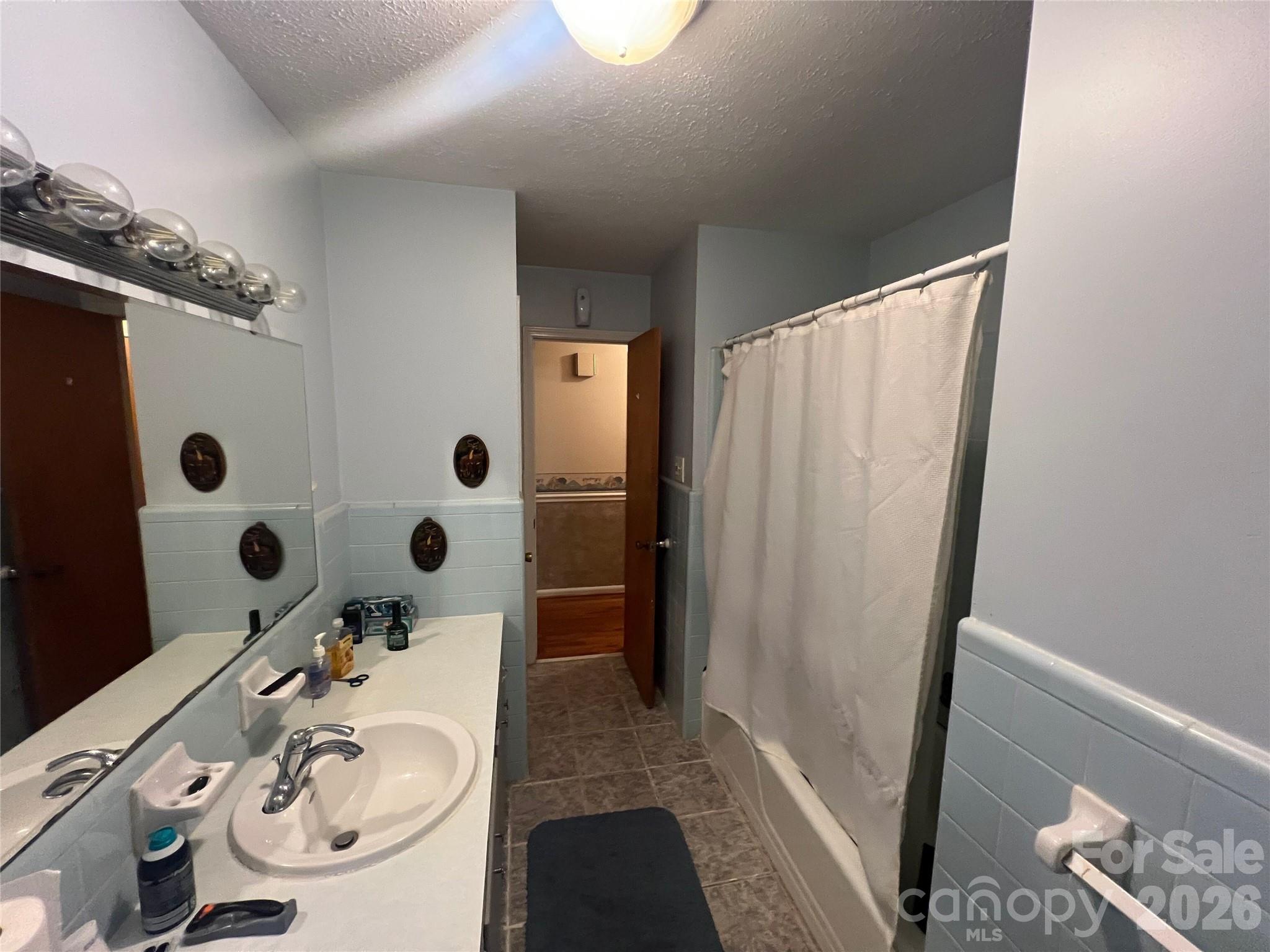 1210 Belwood Lawndale Road — Lawndale