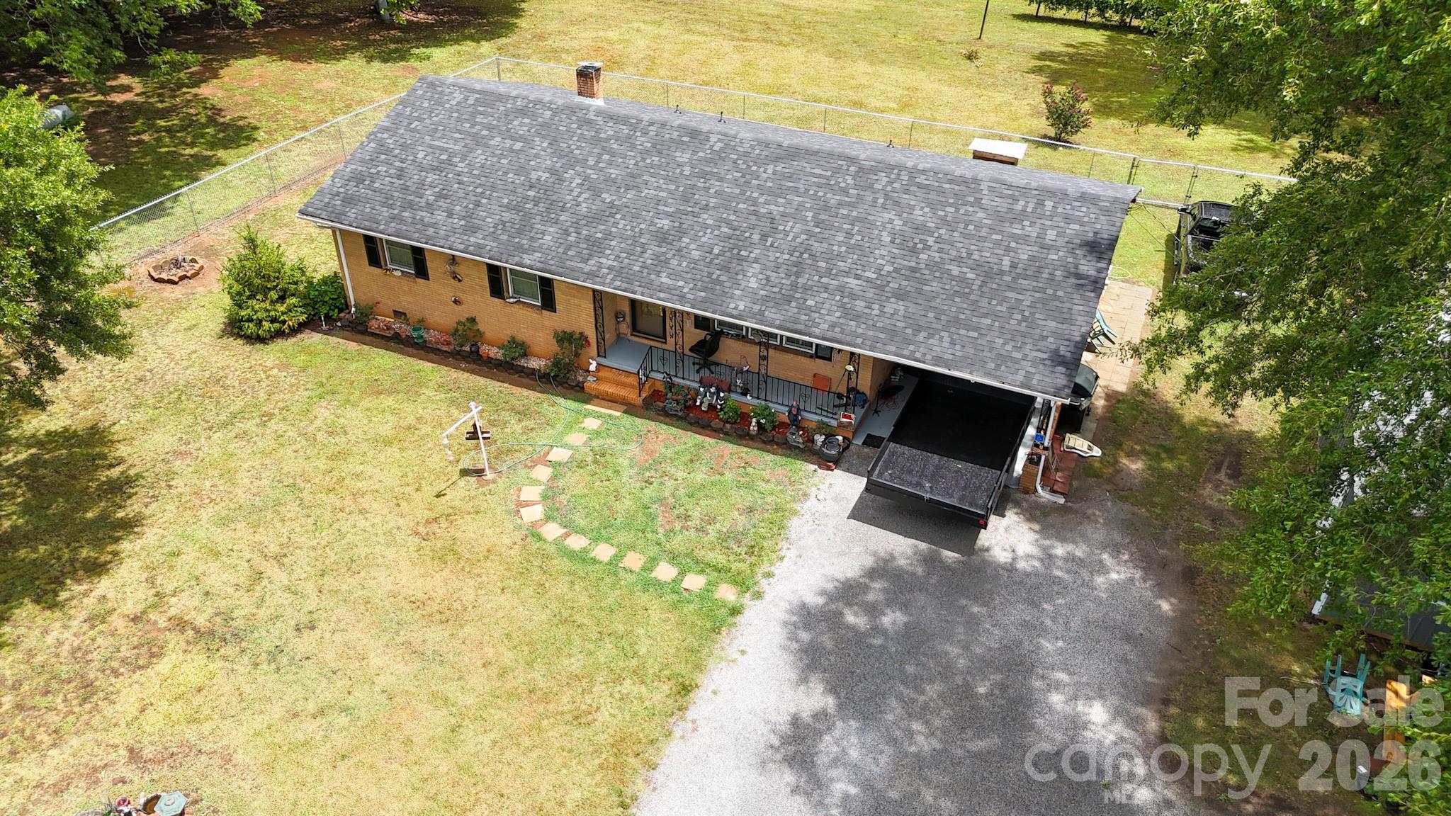 1210 Belwood Lawndale Road — Lawndale