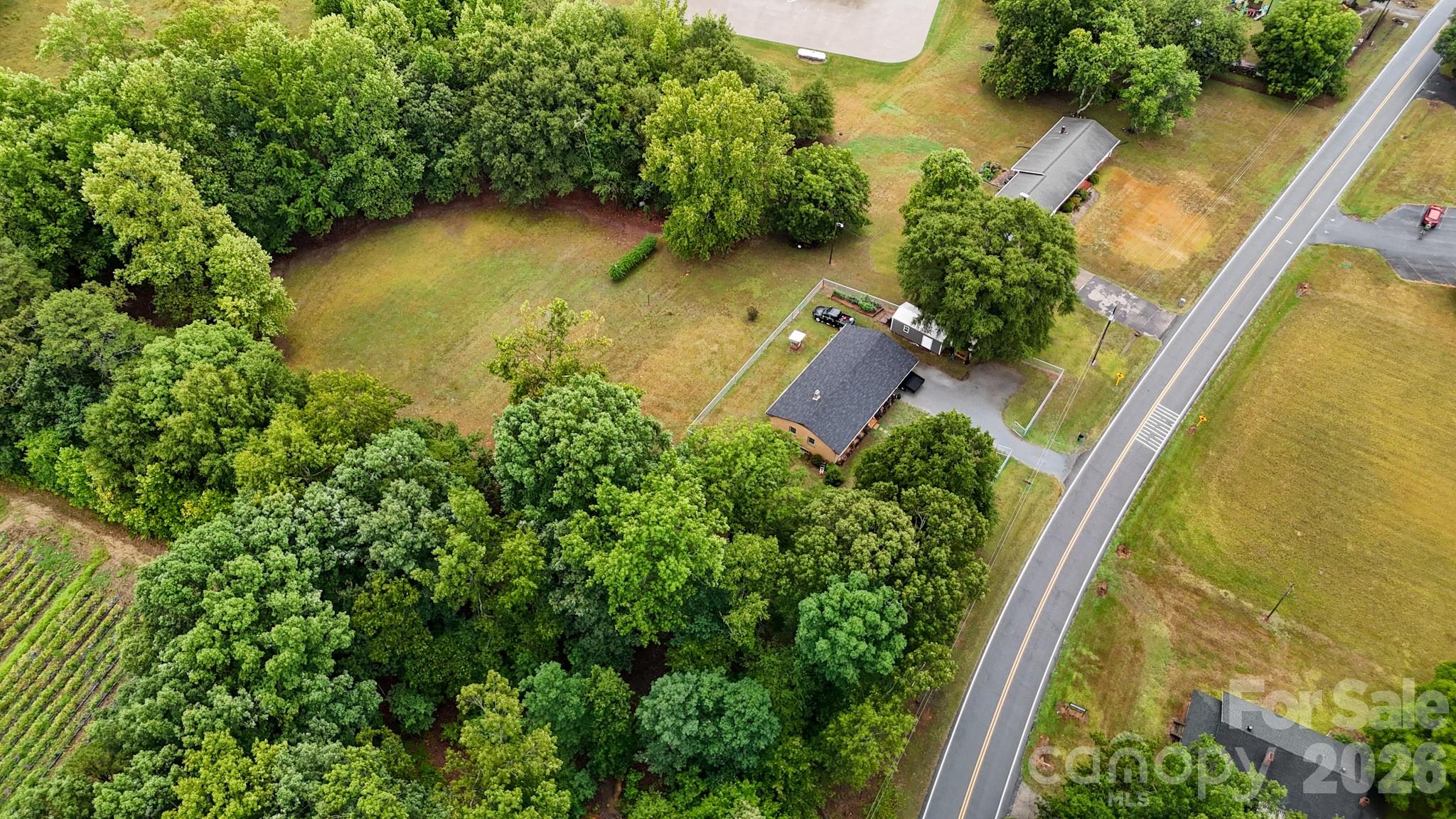 1210 Belwood Lawndale Road — Lawndale