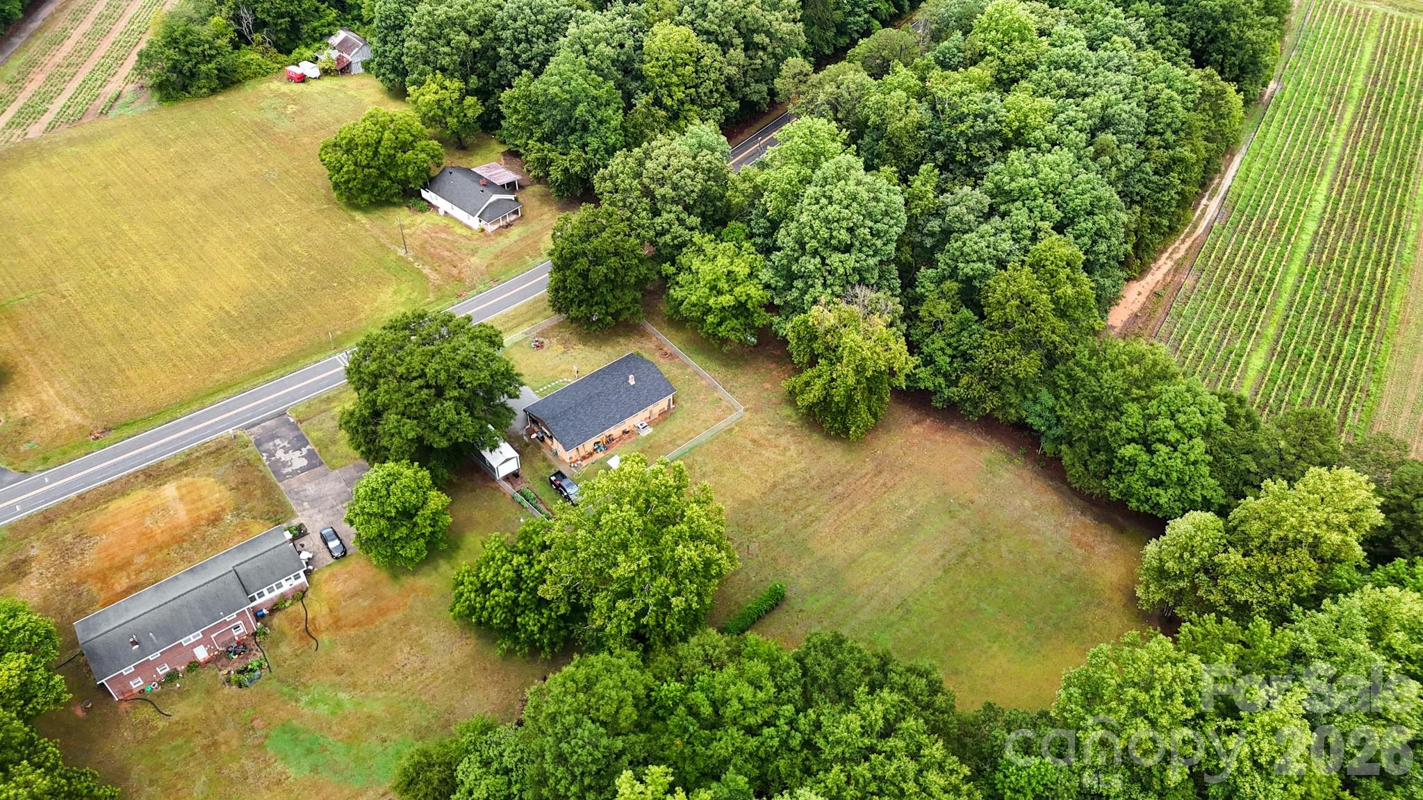 1210 Belwood Lawndale Road — Lawndale