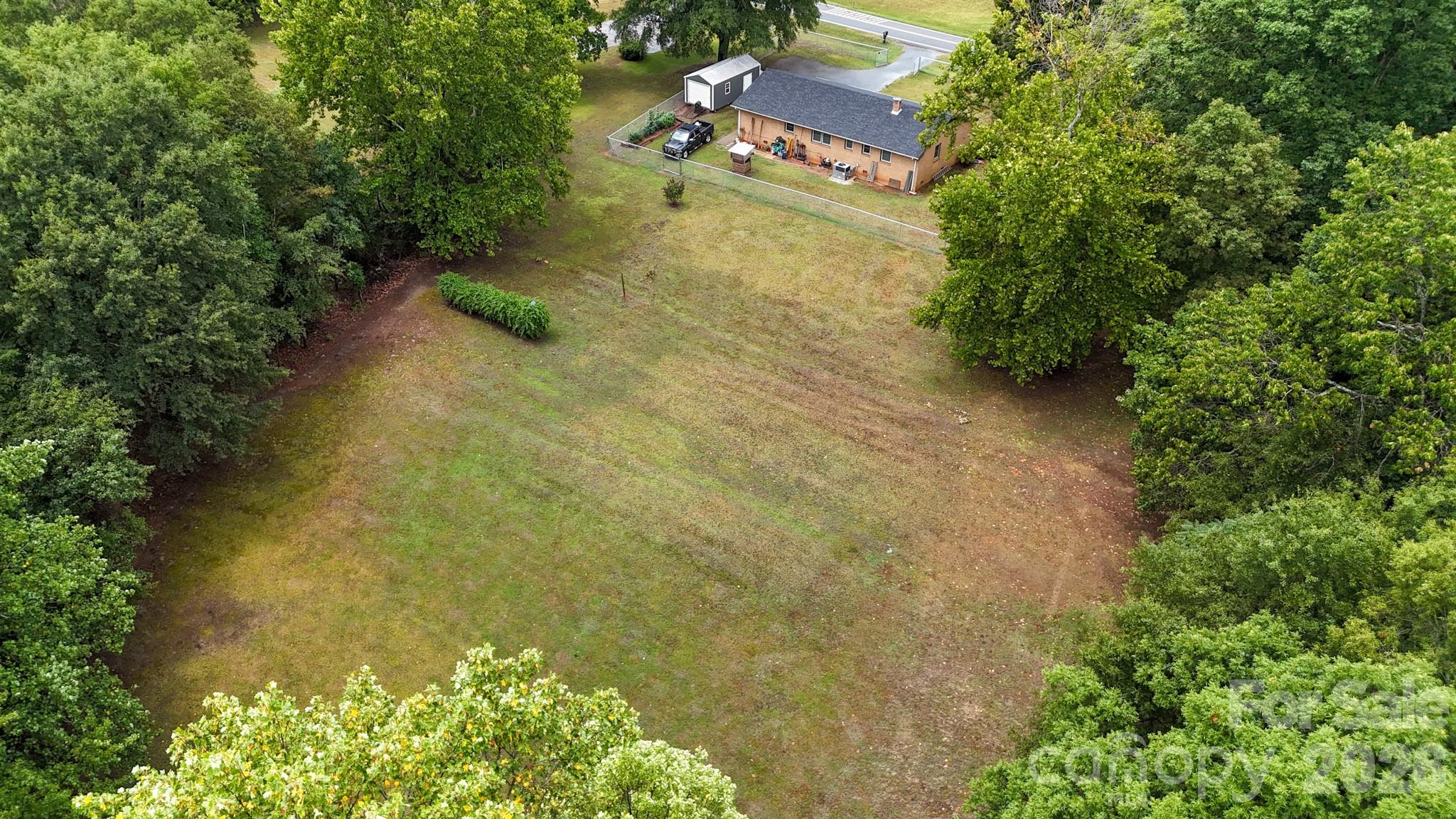 1210 Belwood Lawndale Road — Lawndale