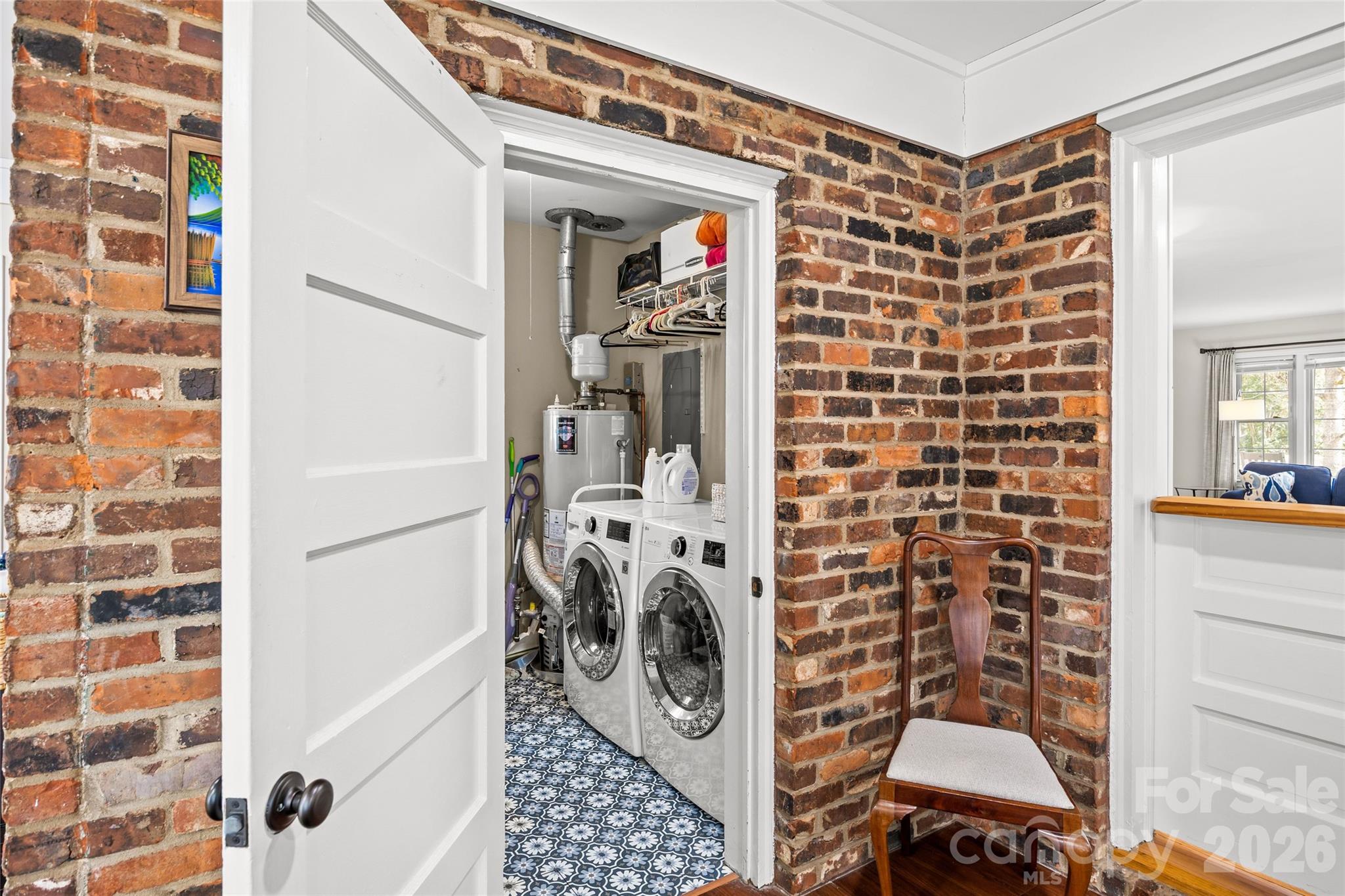 6326 Rosecrest Drive — Charlotte