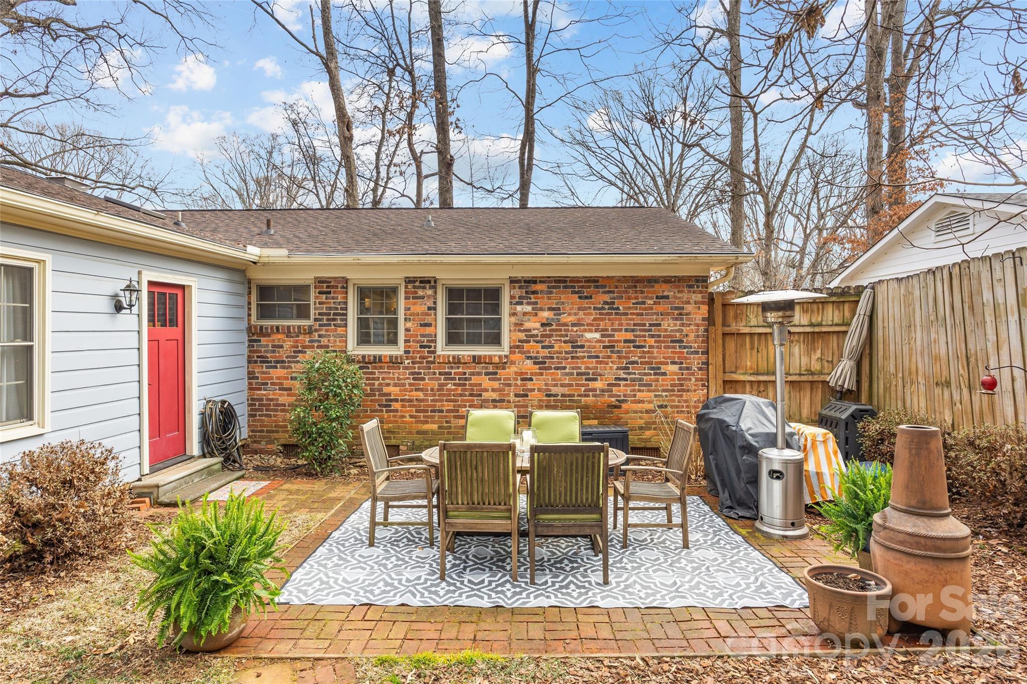 6326 Rosecrest Drive — Charlotte