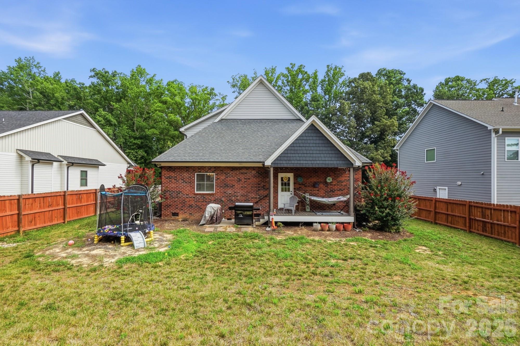 304 E Florida Avenue — Bessemer City
