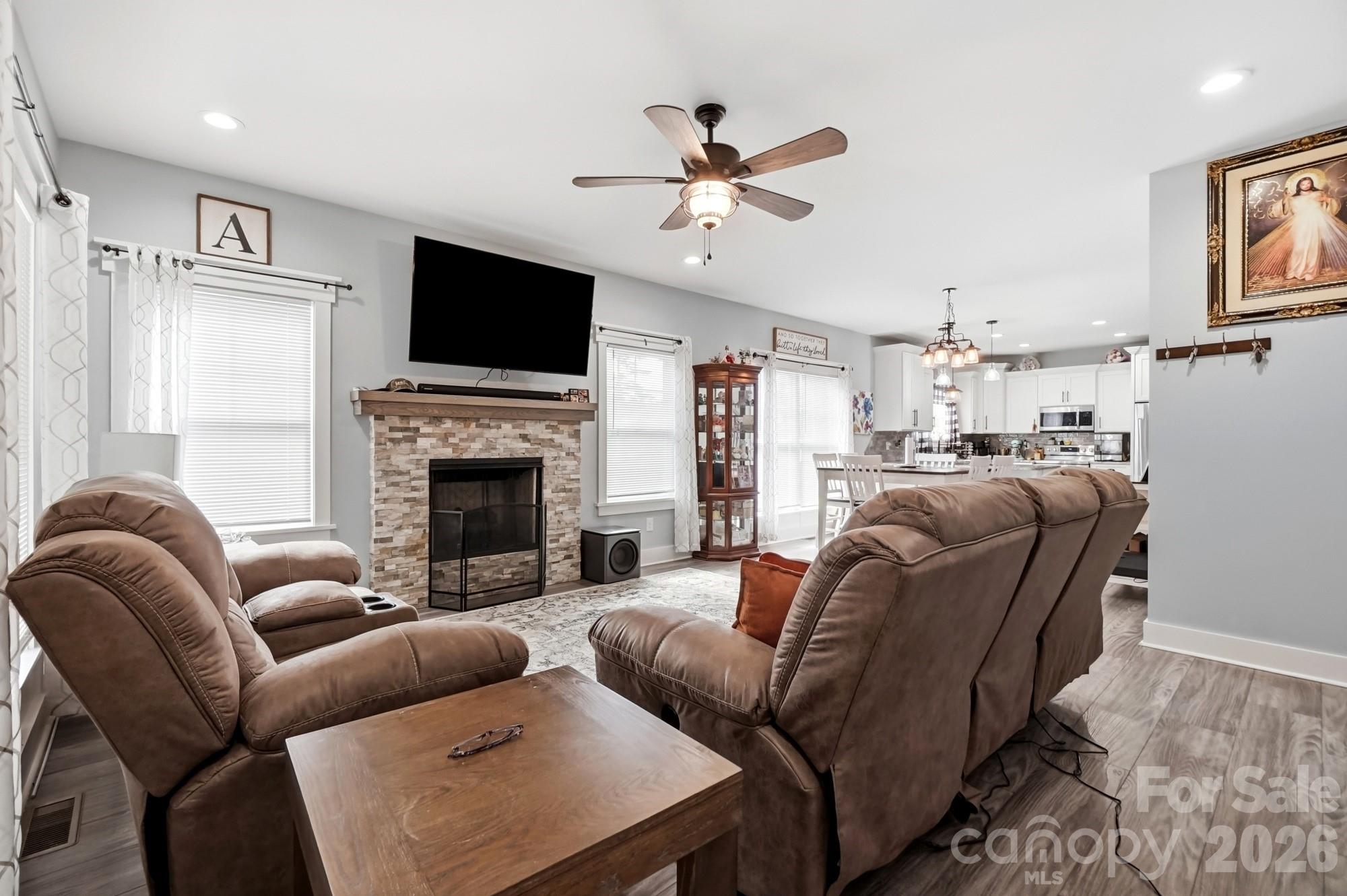 304 E Florida Avenue — Bessemer City