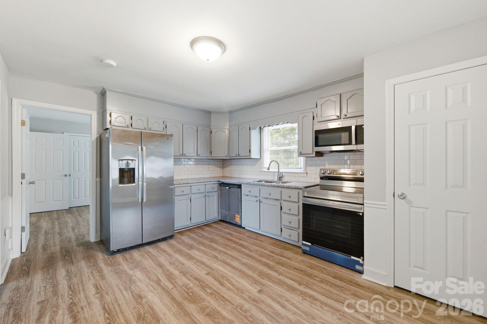 2917 Dalecrest Drive — Charlotte