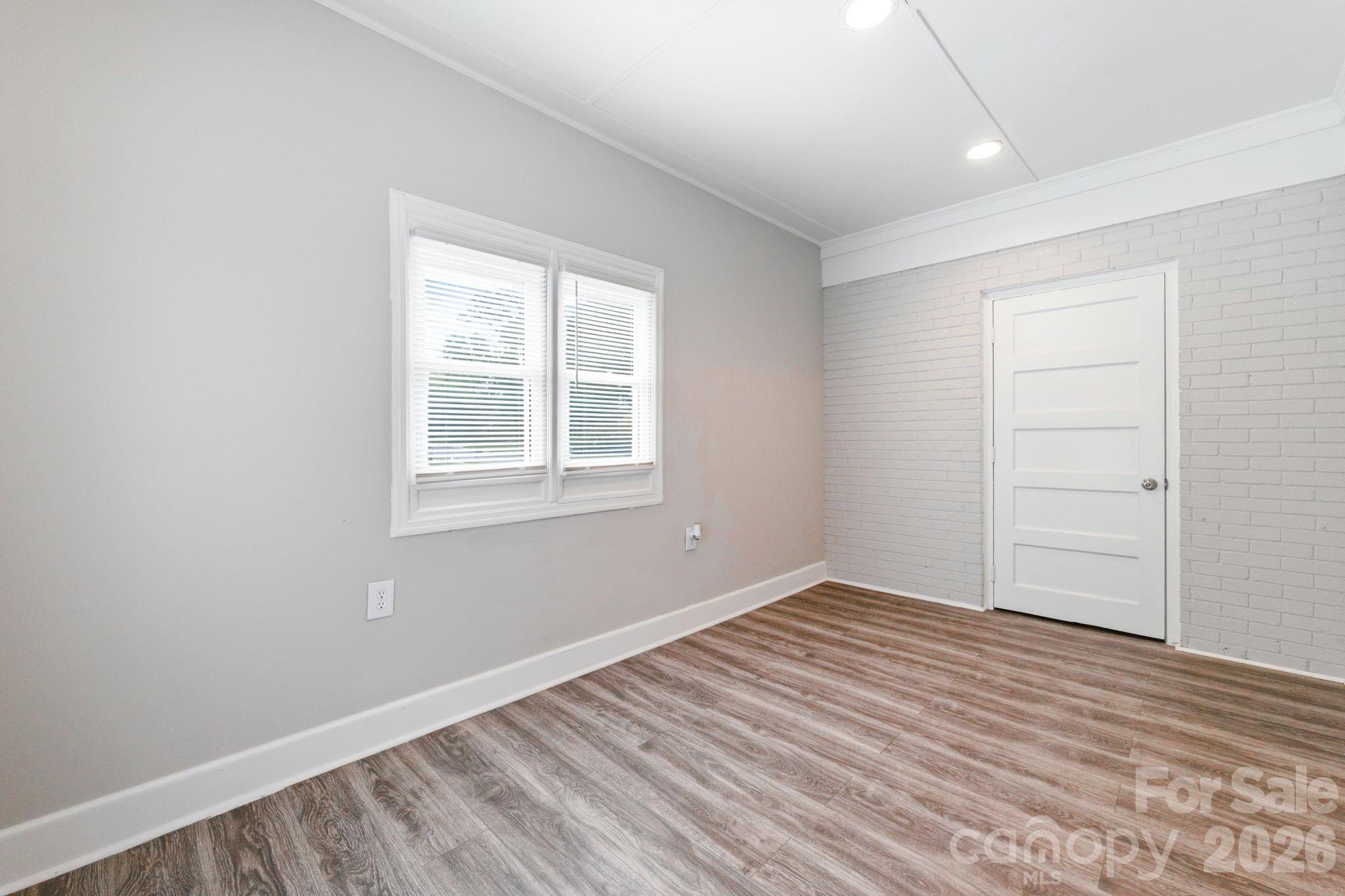 2917 Dalecrest Drive — Charlotte