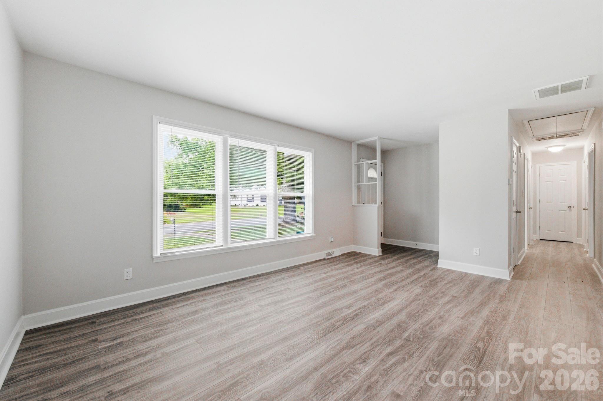 2917 Dalecrest Drive — Charlotte