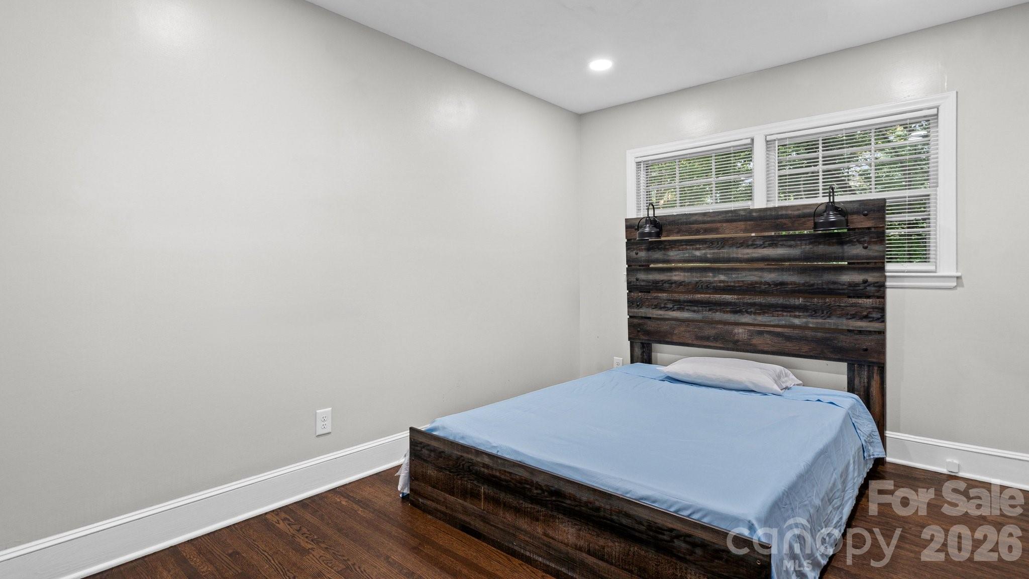 7515 Shady Lane — Charlotte