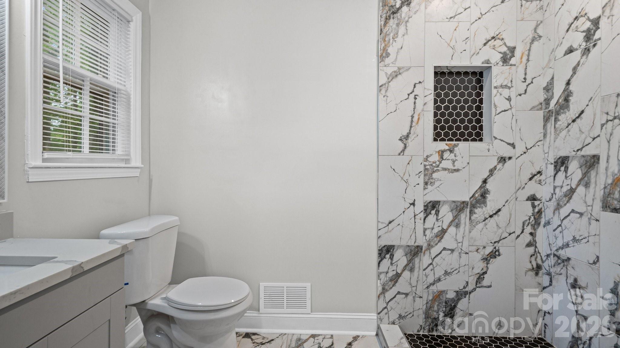 7515 Shady Lane — Charlotte