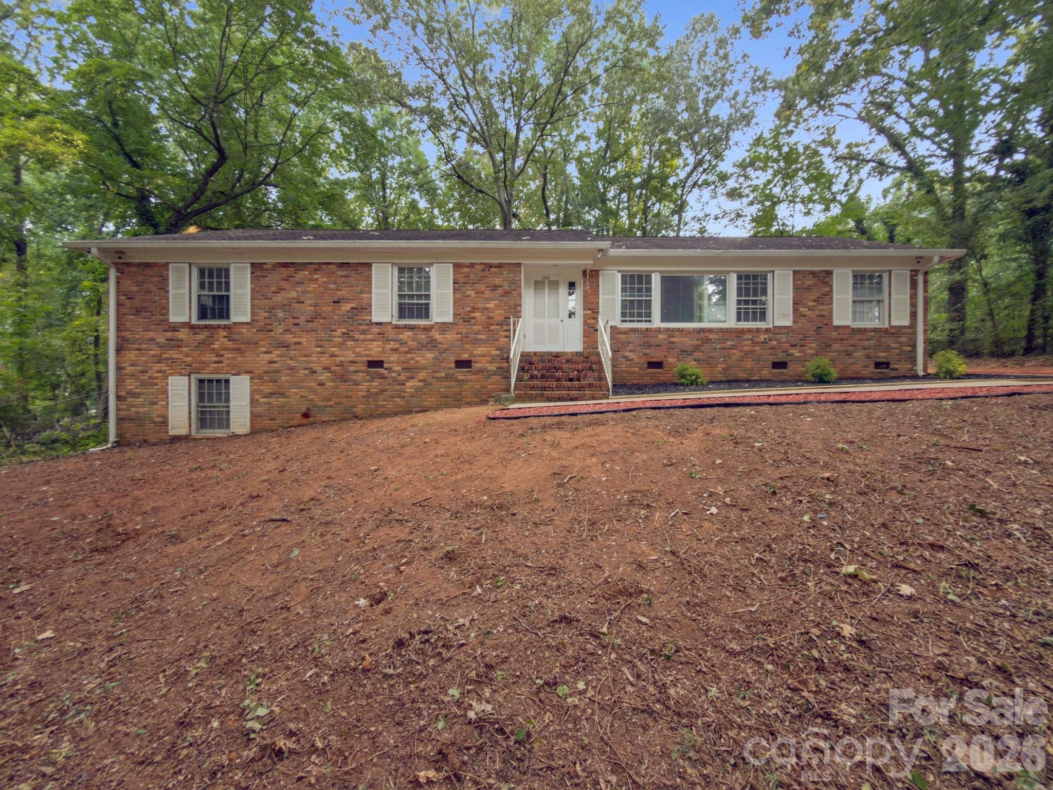 7515 Shady Lane — Charlotte