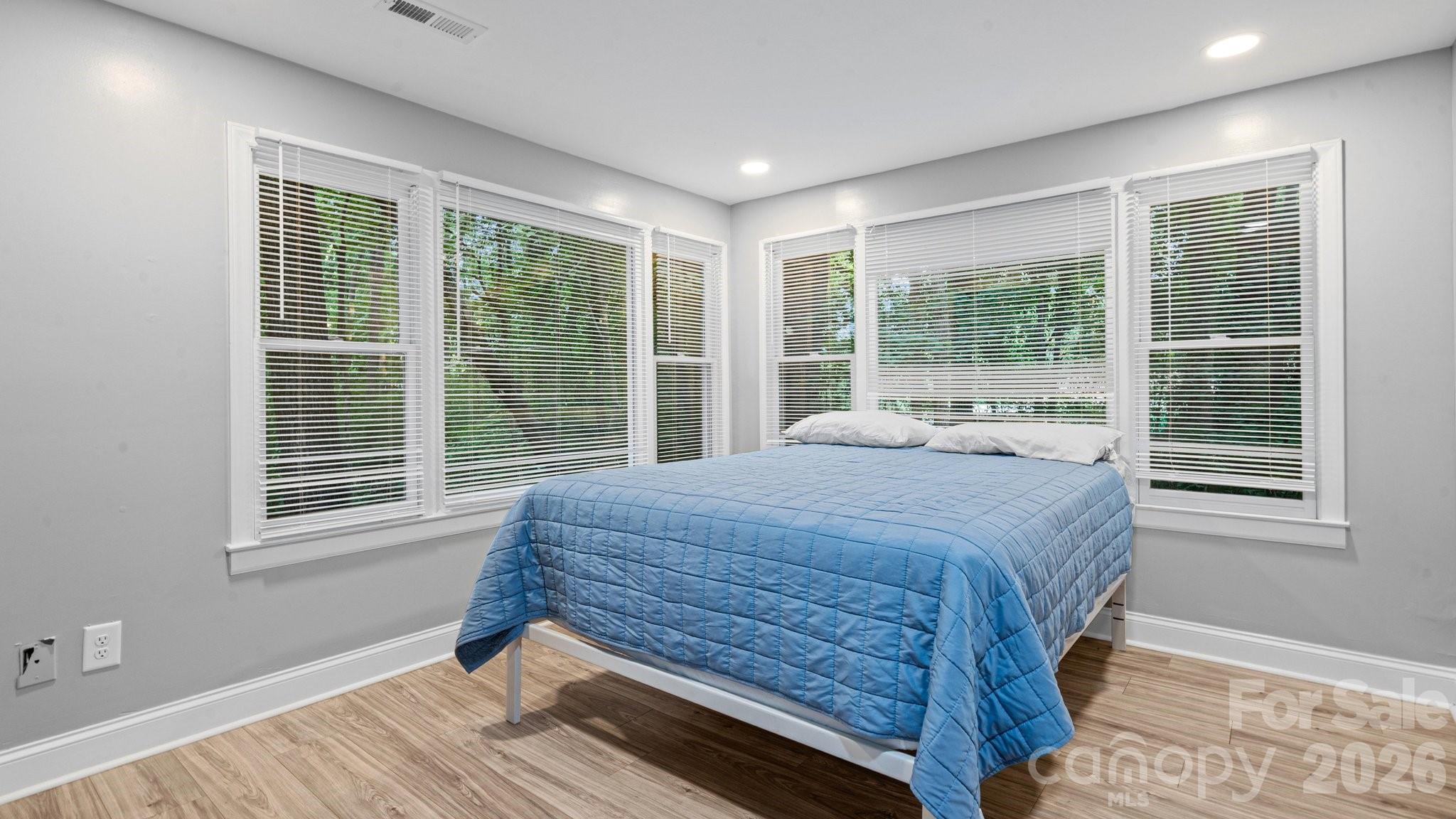 7515 Shady Lane — Charlotte