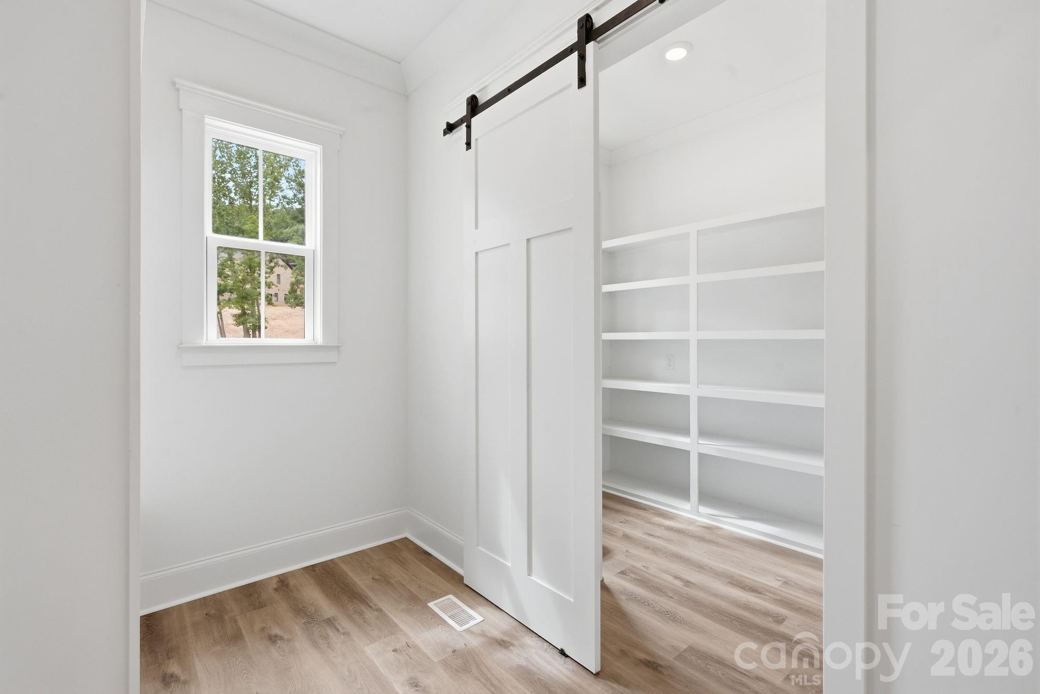 301 Spanish Oak Lane — Gastonia