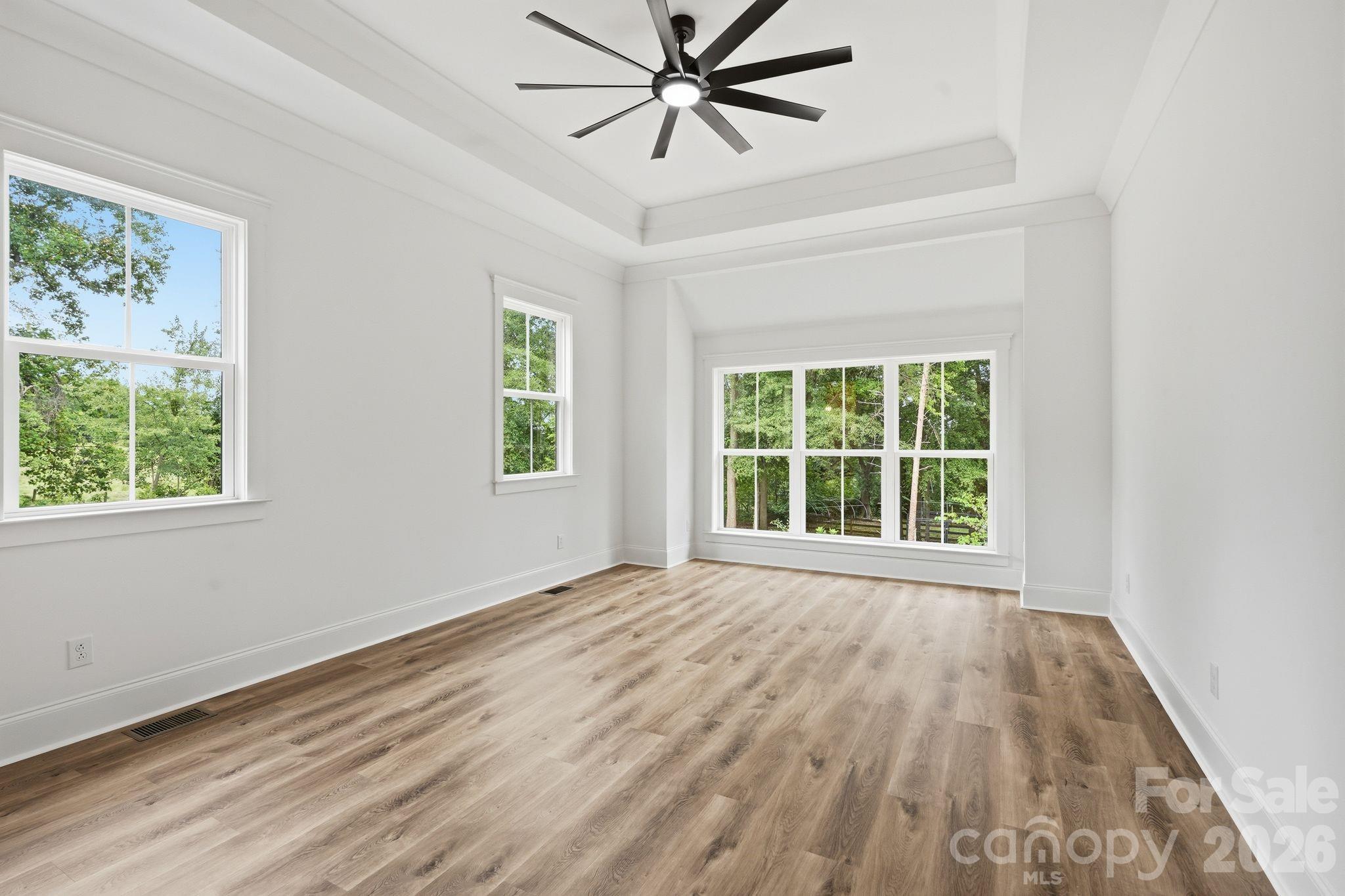 301 Spanish Oak Lane — Gastonia