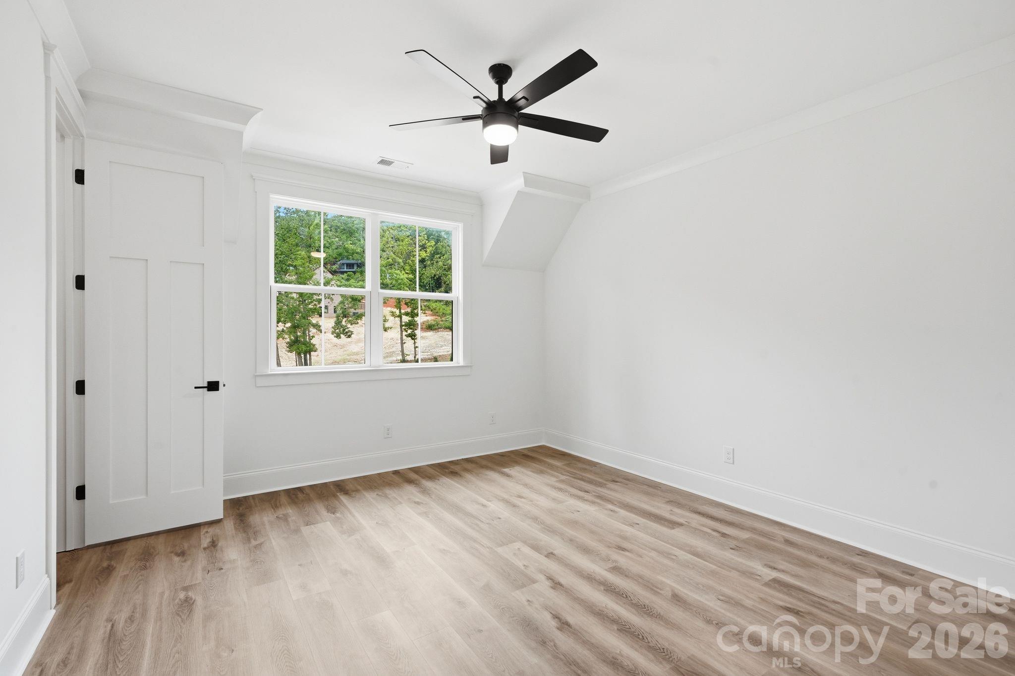 301 Spanish Oak Lane — Gastonia