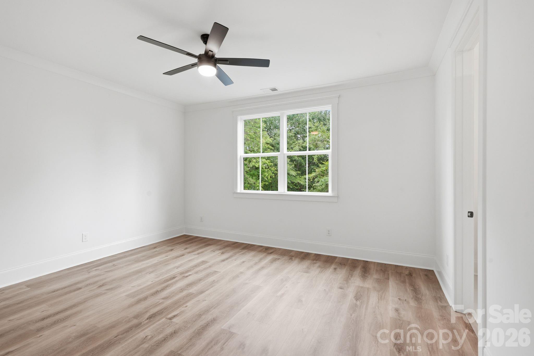301 Spanish Oak Lane — Gastonia