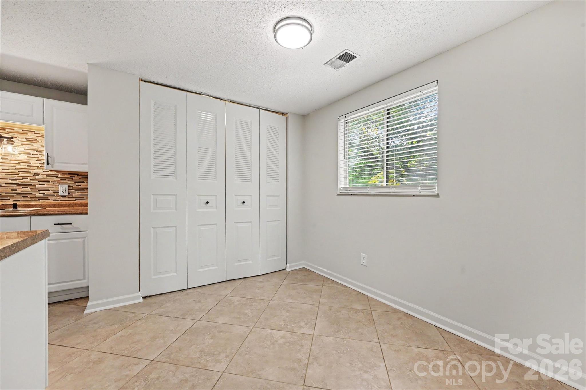 7319 Shadowlake Drive — Charlotte