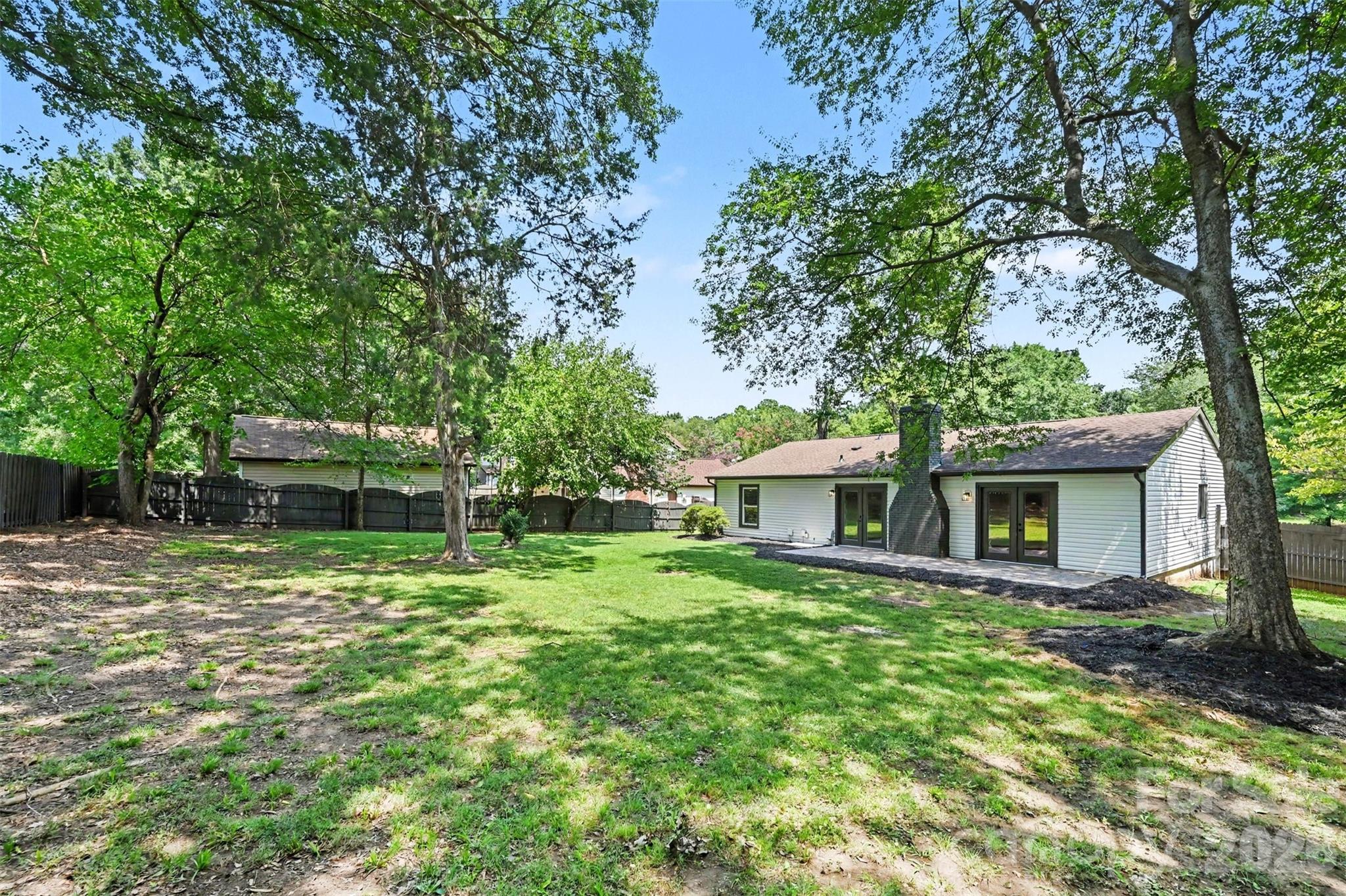 7319 Shadowlake Drive — Charlotte